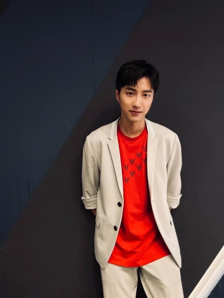 江宏傑一人擔起顧家重責,照顧一雙兒女。(摘自江宏傑臉書)
