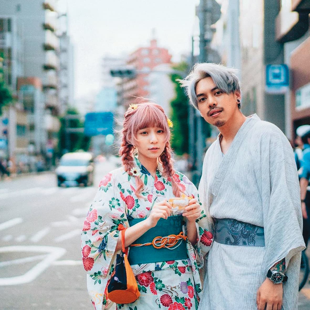 洛克(右)和本本(左)是螢幕情侶,常被視為一對。(翻攝自本本IG)