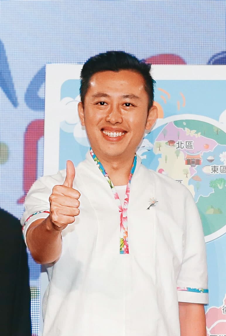 綠營勸進林智堅參選桃園市長聲音不斷,但他須先解決新竹市長的接班人選難題。