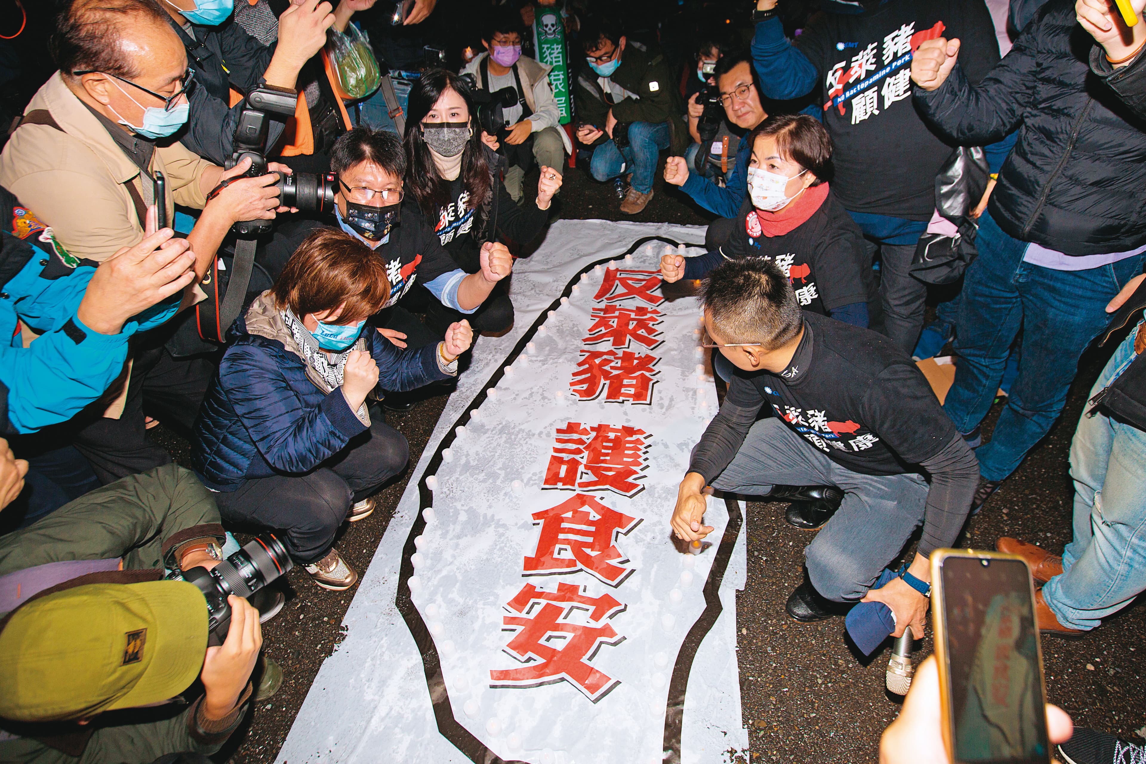 8月28日不僅有藻礁公投,還有國民黨推動的反萊豬、公投綁大選及民間人士所提以核養綠等公投案,讓綠營謹慎戒備。