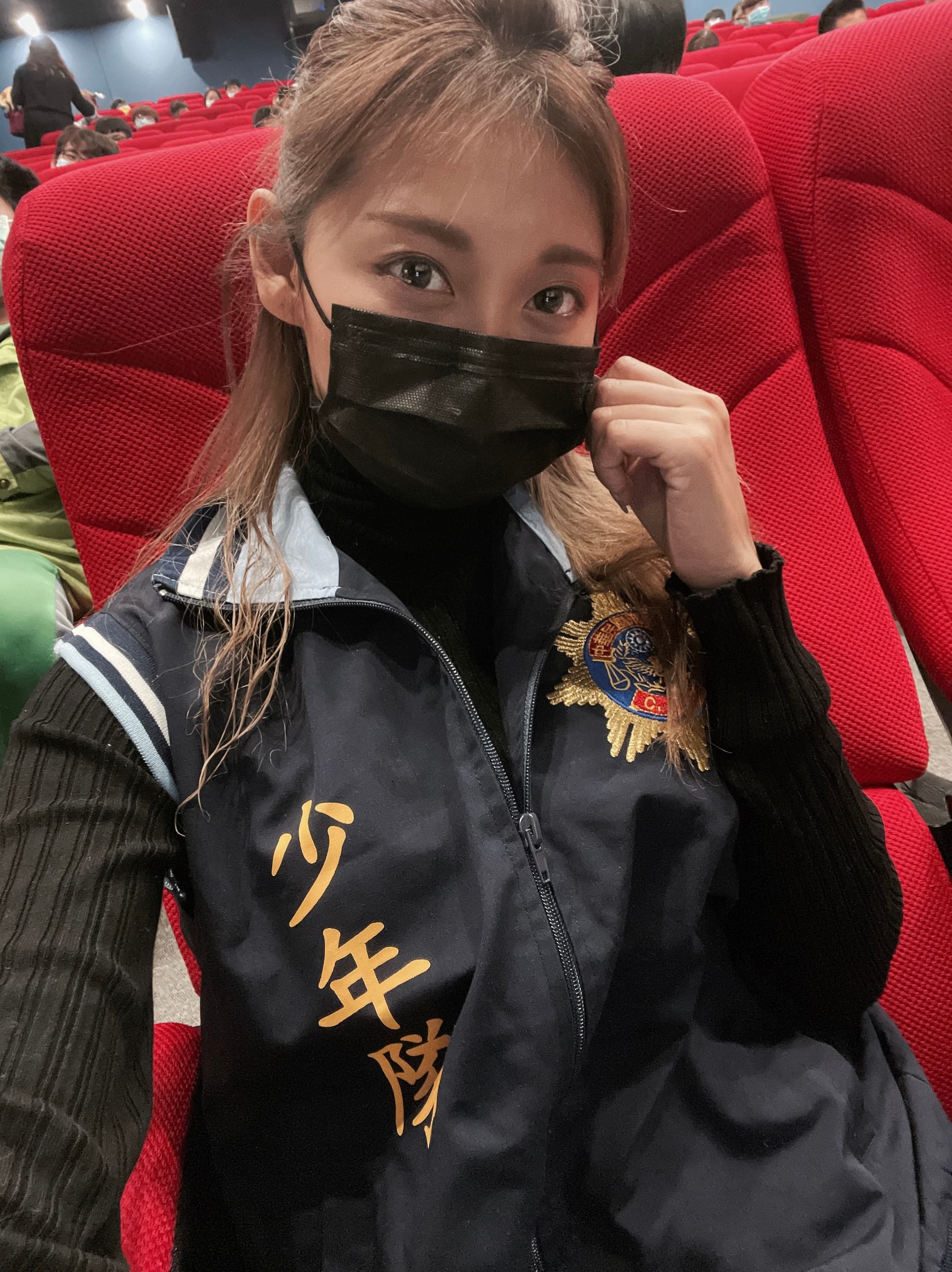 祈錦鈅曾因成績不佳,遭同學欺負。(固力狗娛樂)