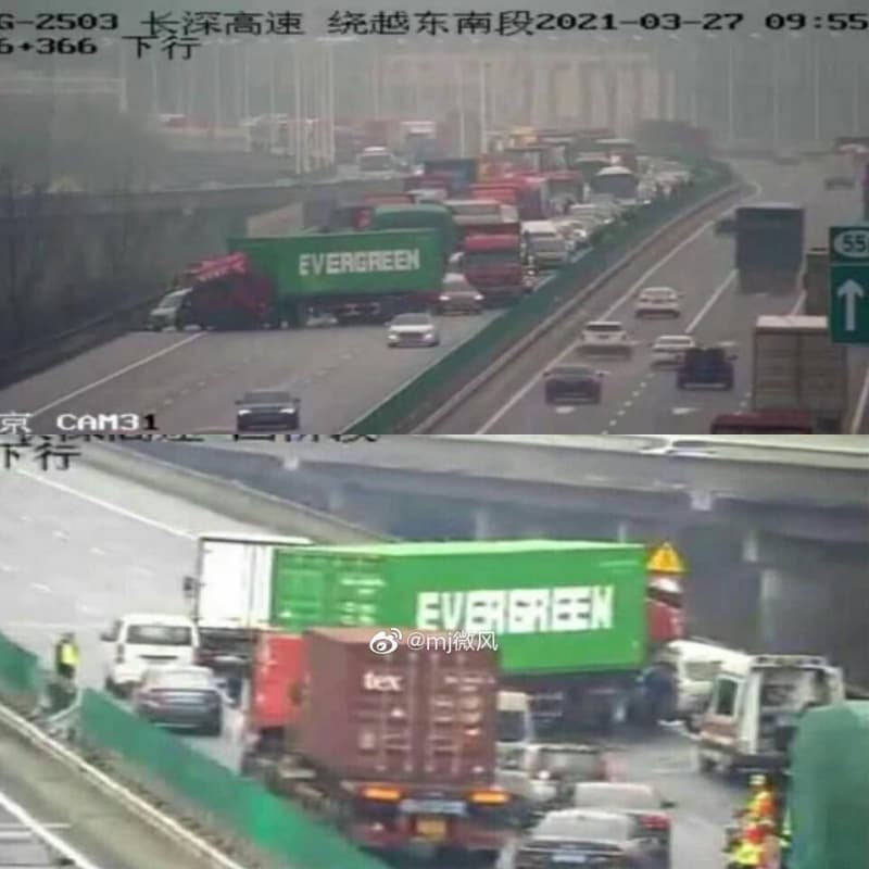大陸網友看到連陸上都「大排長榮」的事故畫面後,不禁感嘆該公司規模之大,的確是「橫著走」。(翻攝自微博)