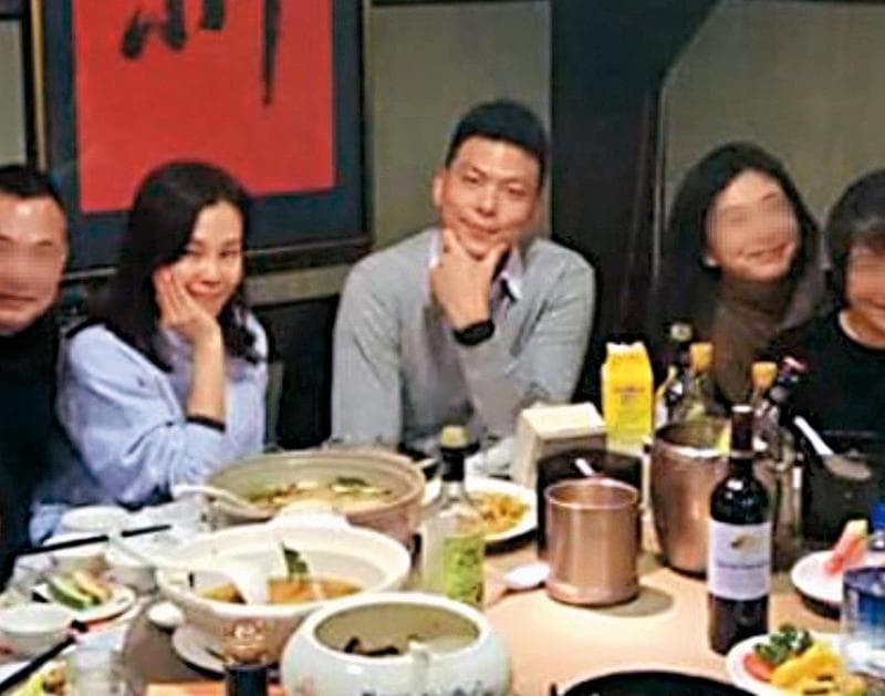 Ken與彭佳慧在婚變前就相熟,因而婚變消息一直傳個沒完。(讀者提供)★《鏡週刊》關心您:未滿18歲禁止飲酒,飲酒過量害人害己,酒後不開車,安全有保障。