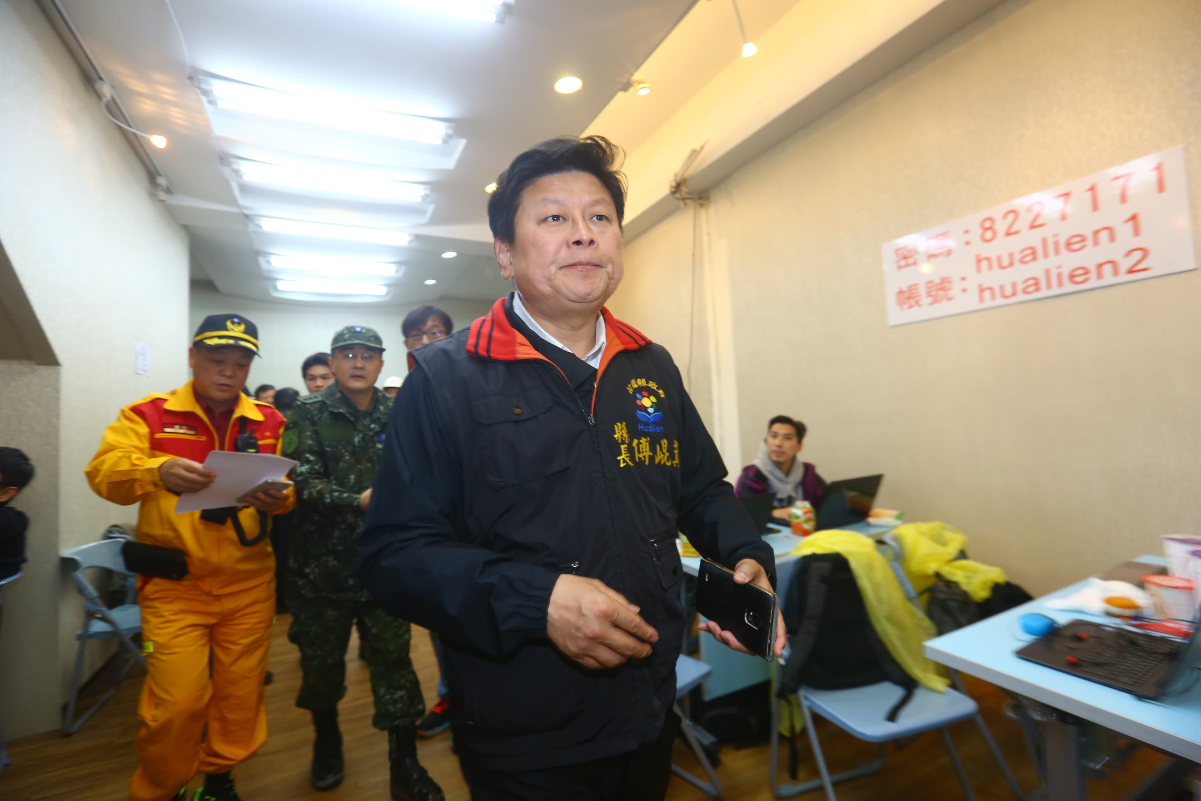 前花蓮縣長、現花蓮立委傅崐萁，在處理2018年的地震善款上備受爭議。（本刊資料照）