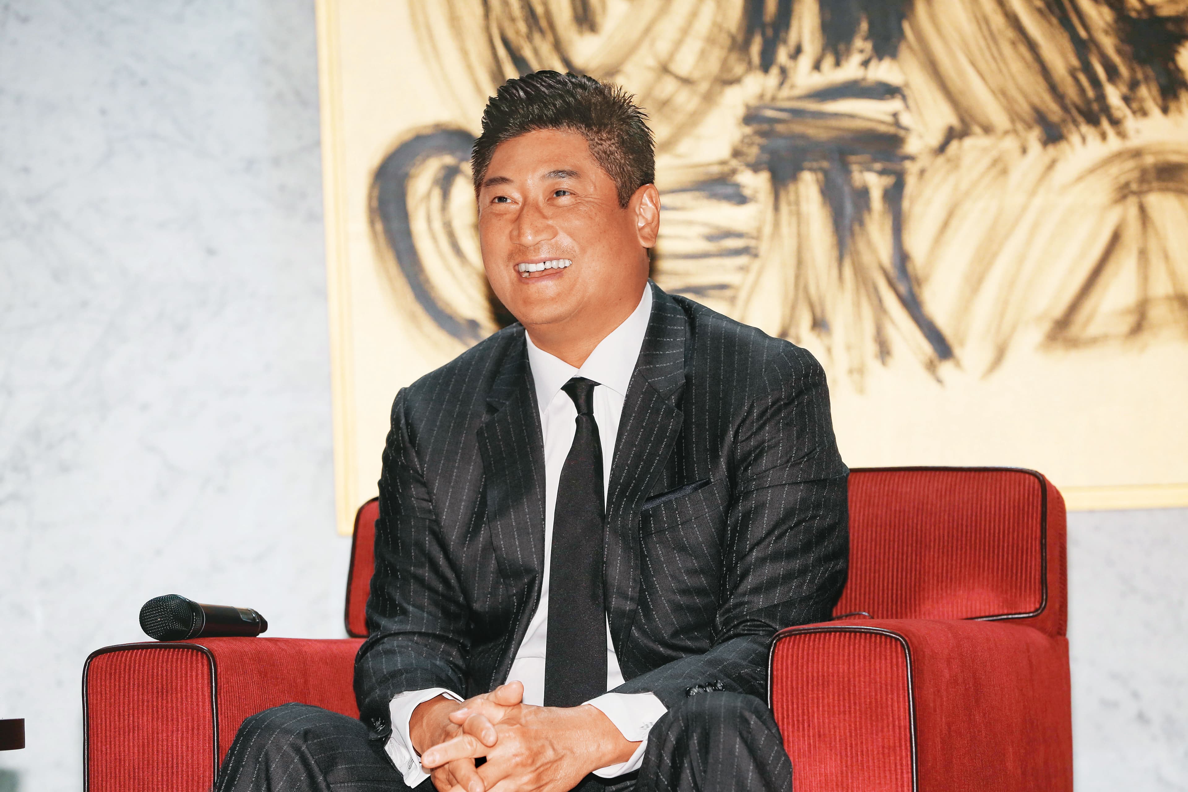 中信慈善基金會董事長辜仲諒將成立新球隊,可望成為PLG職籃第6隊。