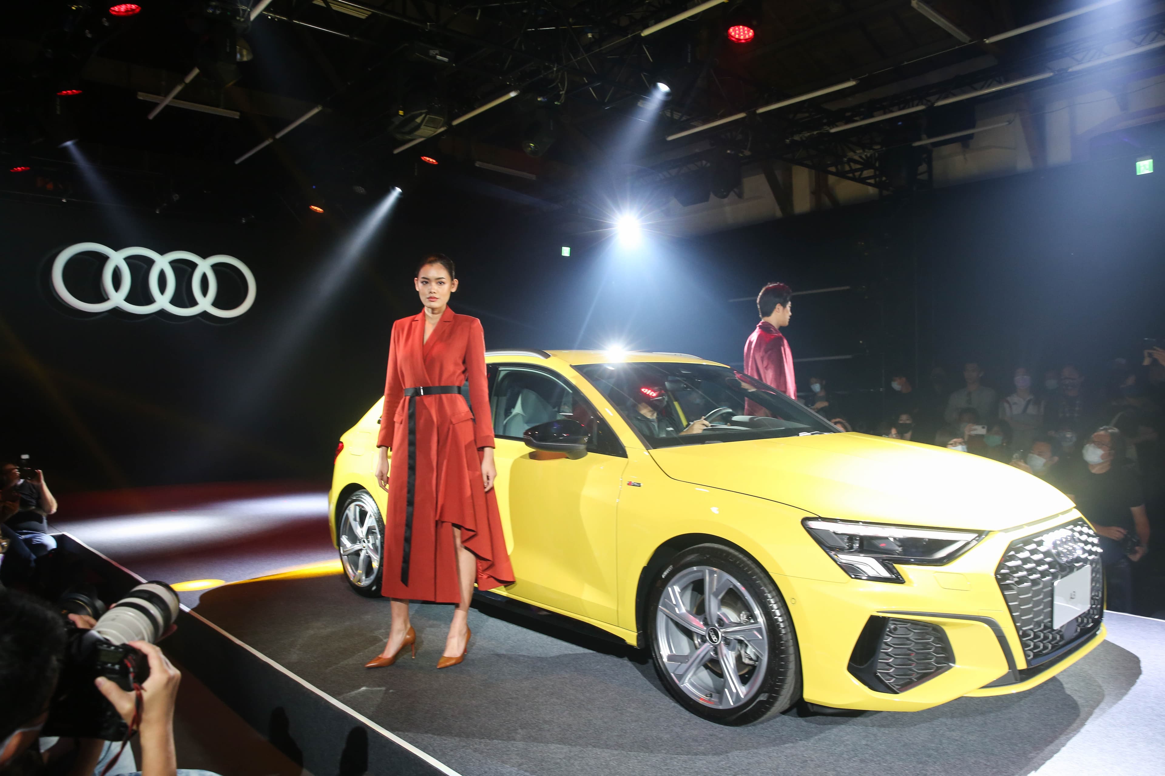 德系Audi今年在台推出138萬元的小型掀背車A3 Sportback，與日系同級車種較勁意味十足。