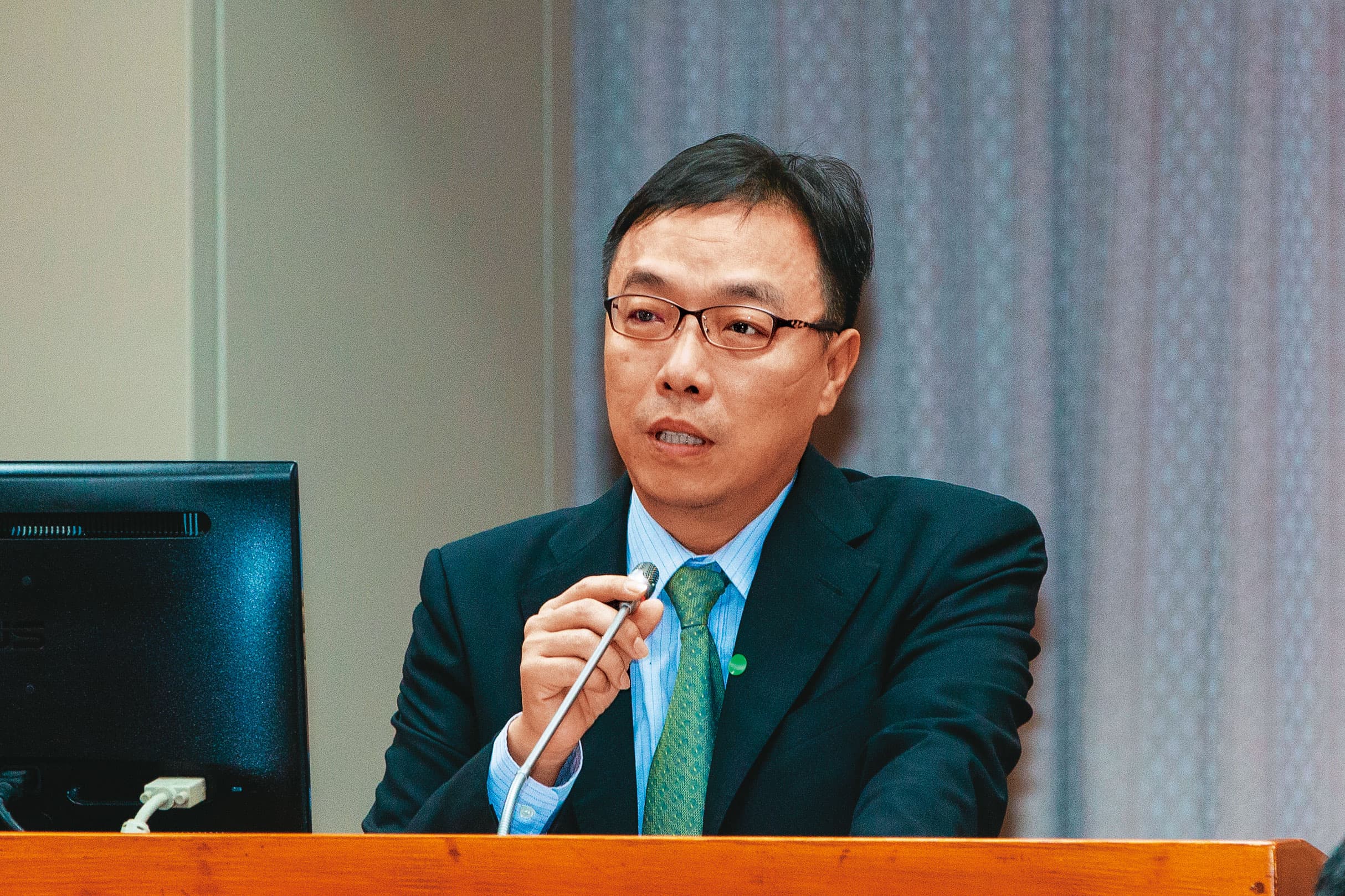 央廣總台長張正(圖)在主管會議中表示,「紅白單」弊案是歷史共業。
