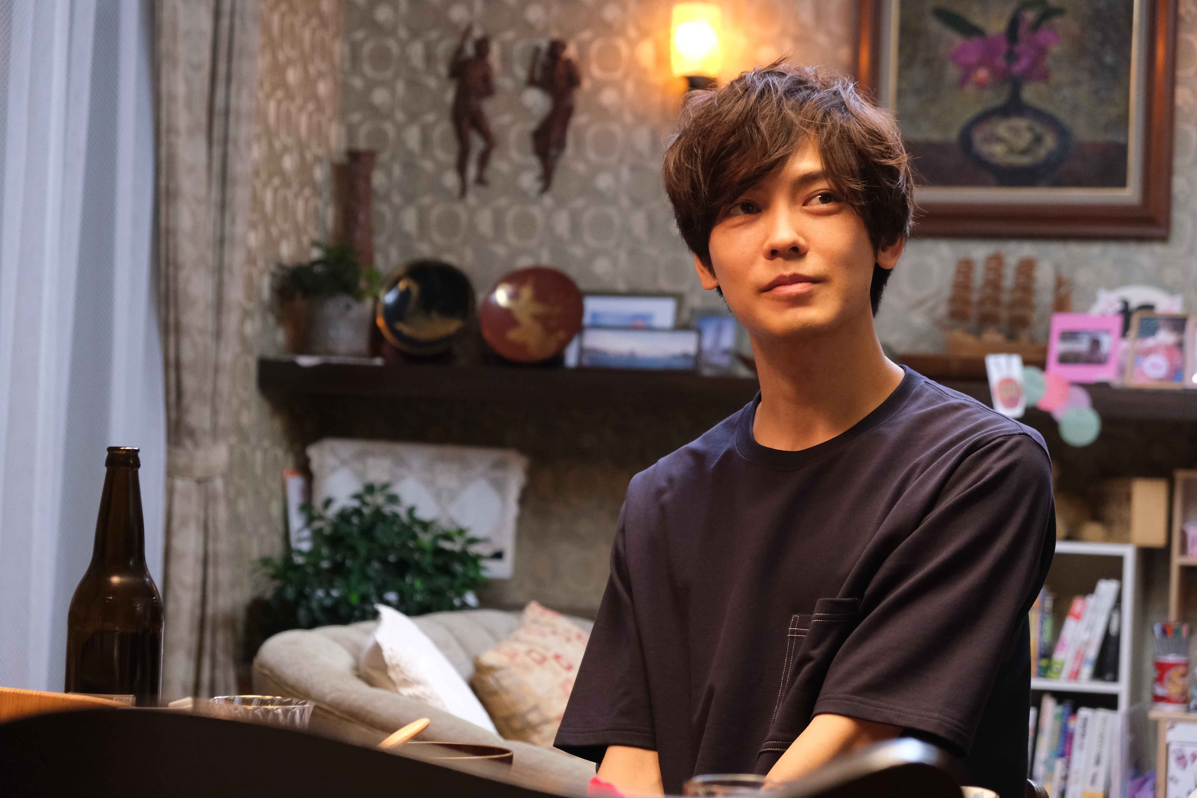猪塚健太飾演純情男大生，將在《劇場版情色小說家~Playback~》與竹財輝之助有更臉紅心跳的互動。（天馬行空提供）