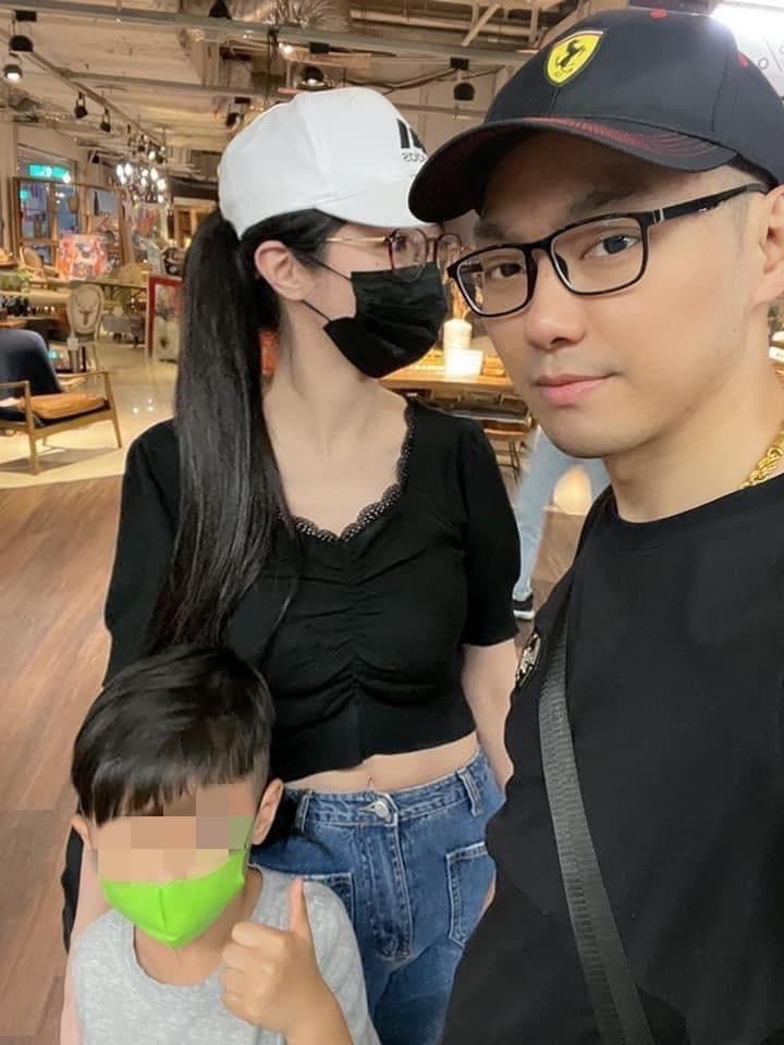 連千毅對妻小相當寵愛,但對兒子的教育也相當重視。(翻攝自連千毅臉書)