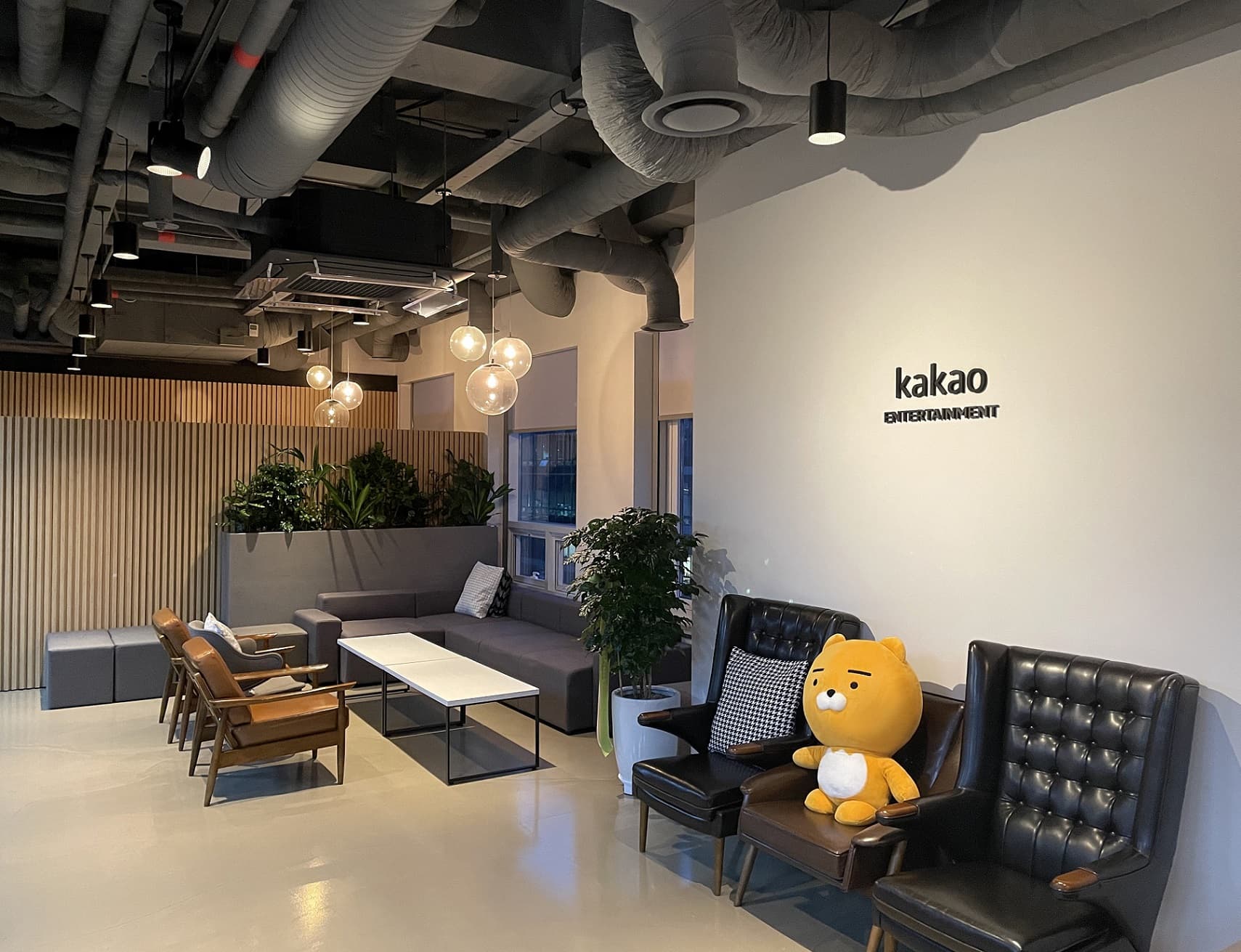 Kakao Entertainment Taiwan 在台準備超過1年,圖為其韓國總部辦公室。( Kakao Entertainment提供)