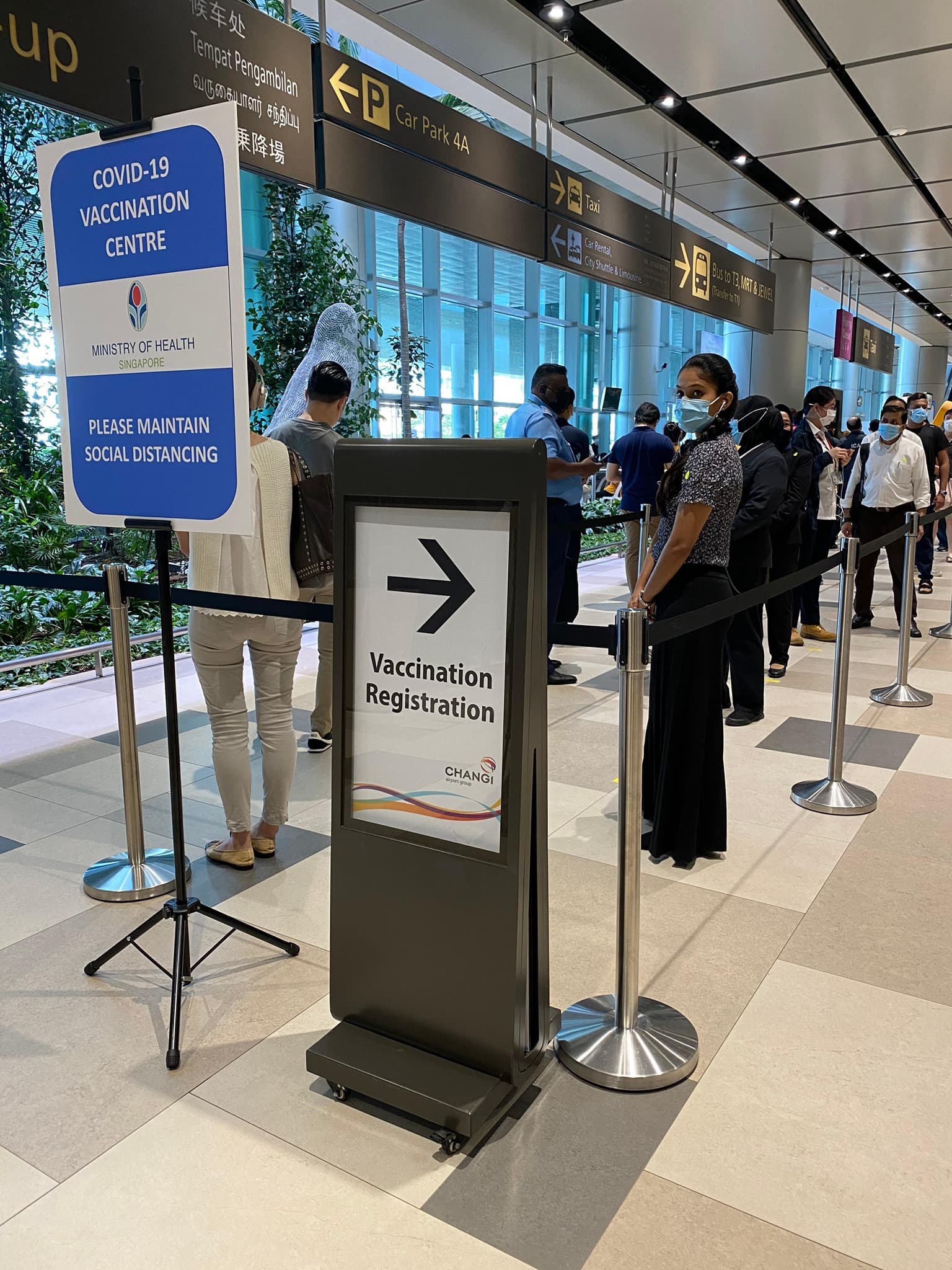 新加坡樟宜機場也爆發群聚感染的情況。(翻攝自樟宜機場臉書)