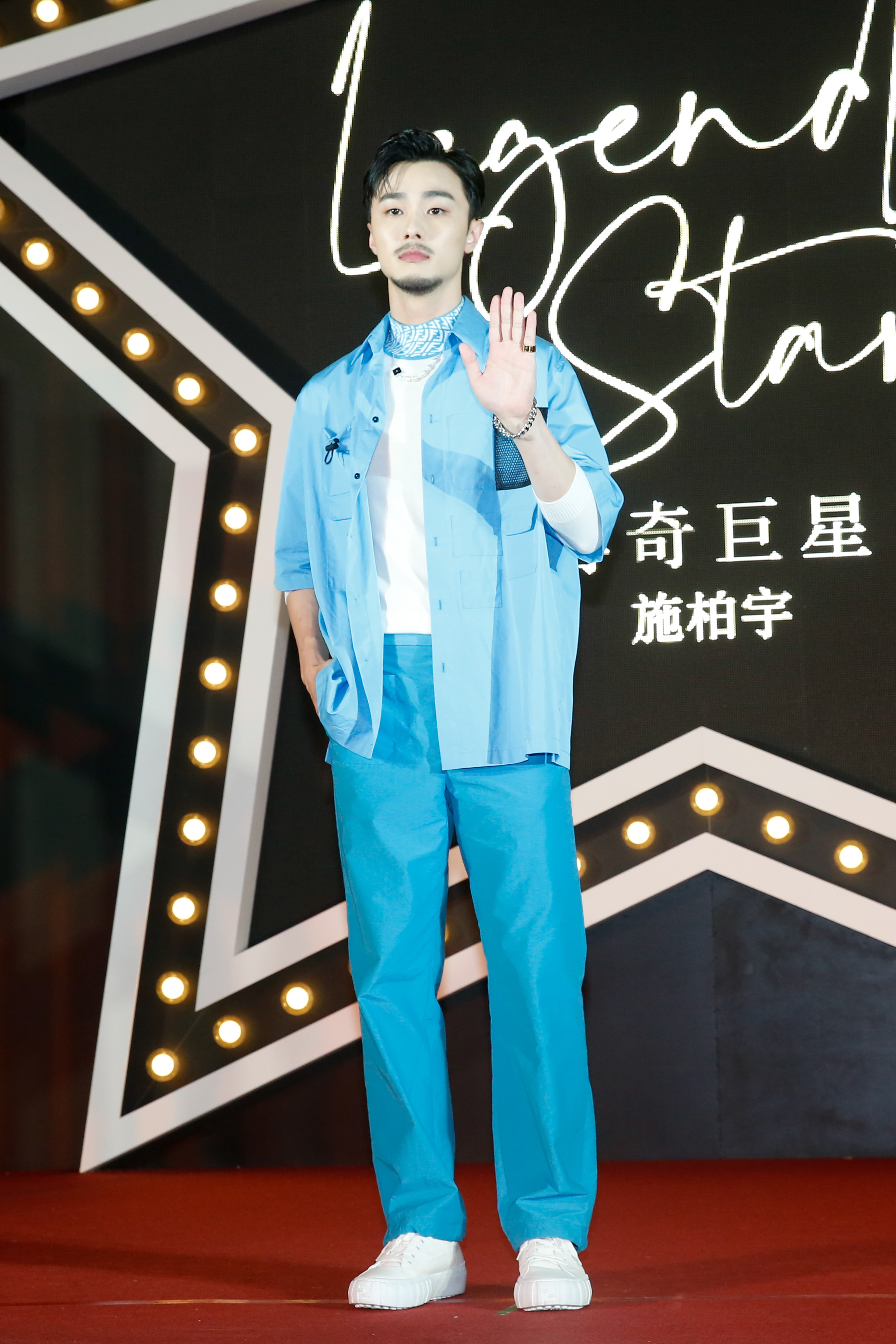 以《想見你》走紅的施柏宇現身輝煌20微風之夜，擔任Fendi一日店長。