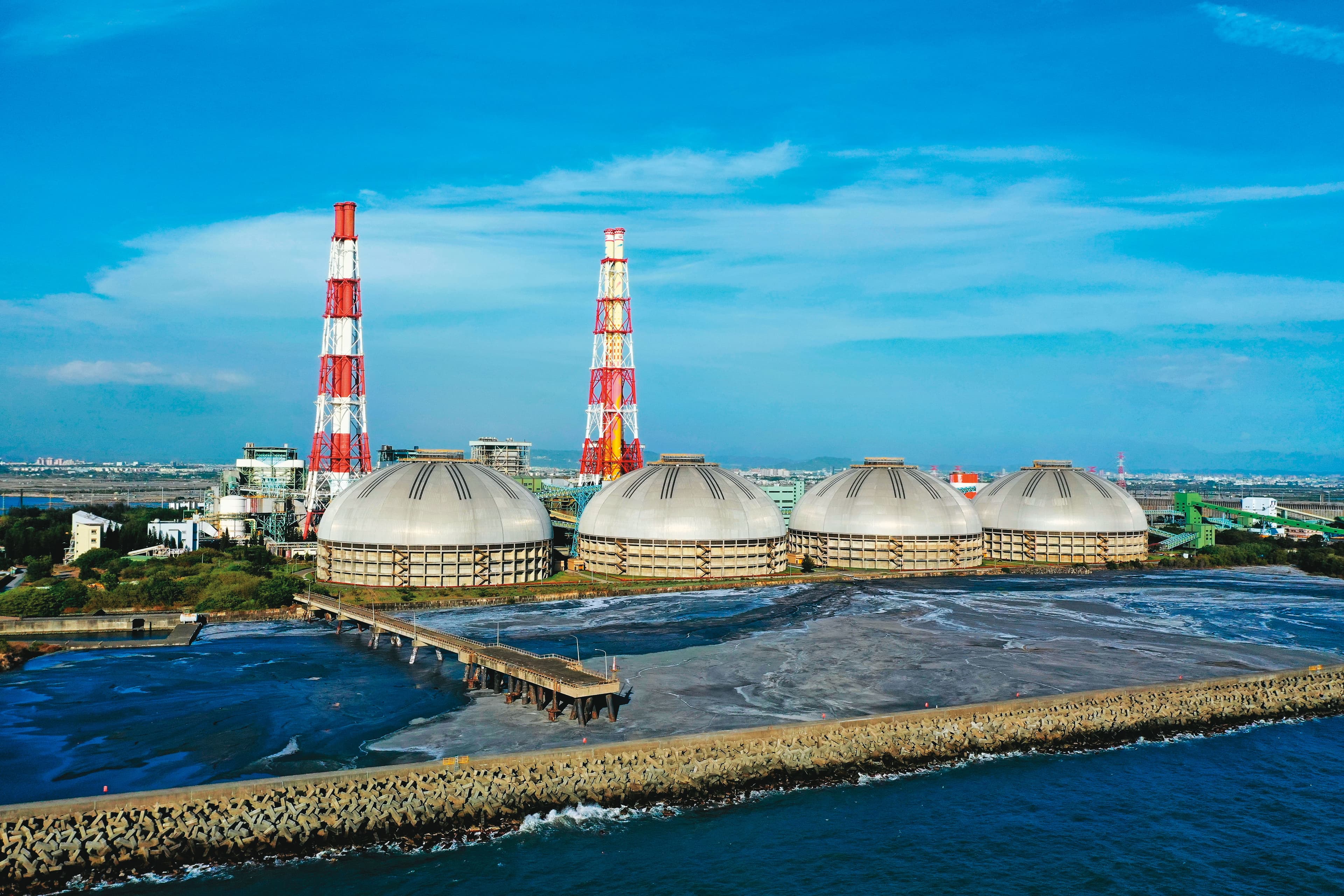 興達電廠1週內2次跳機,為能源轉型投下變數。(林韋言攝)