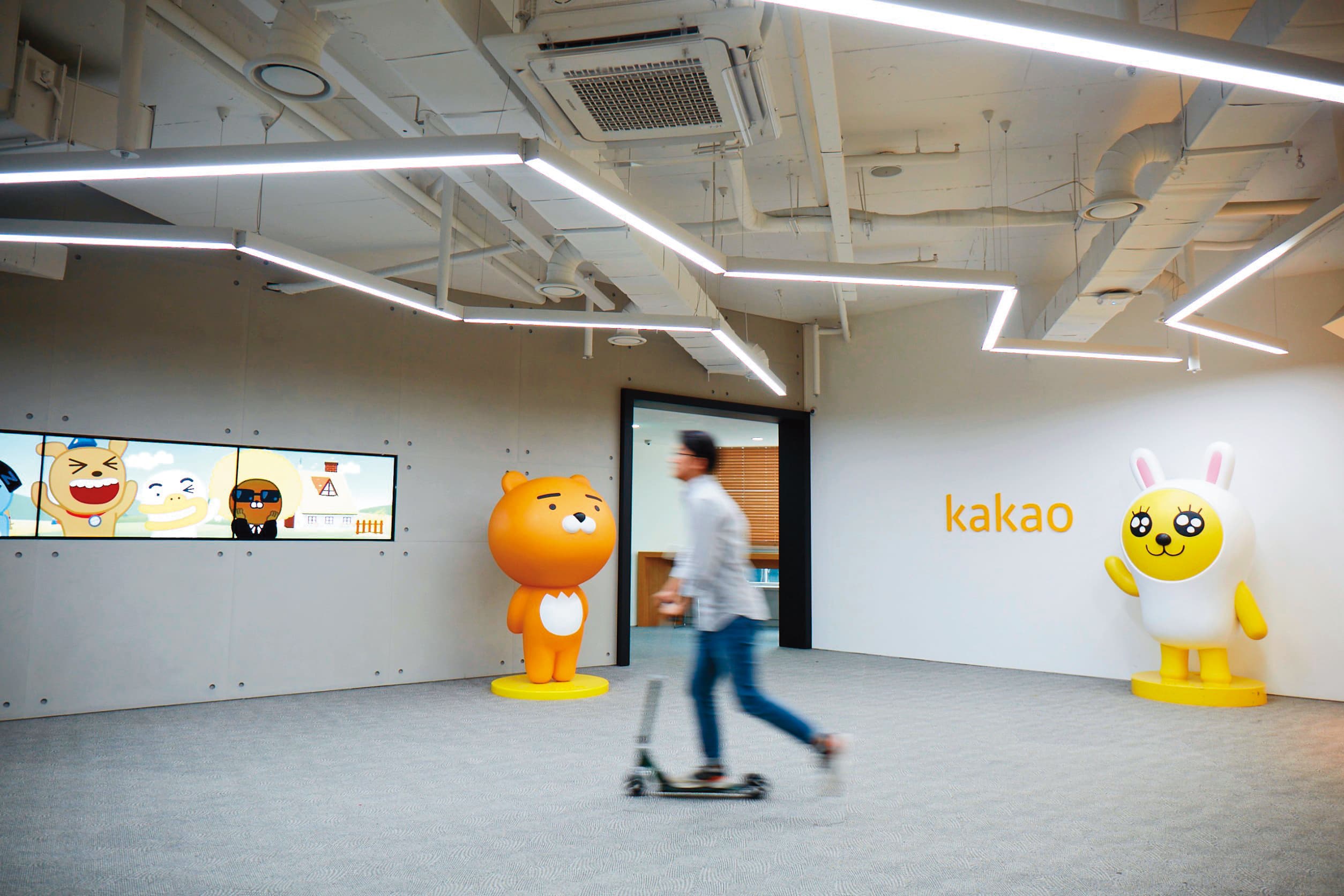 Kakao Entertainment母公司Kakao集團工作風氣自由,助員工激盪出創意火花。(Kakao Entertainment提供)
