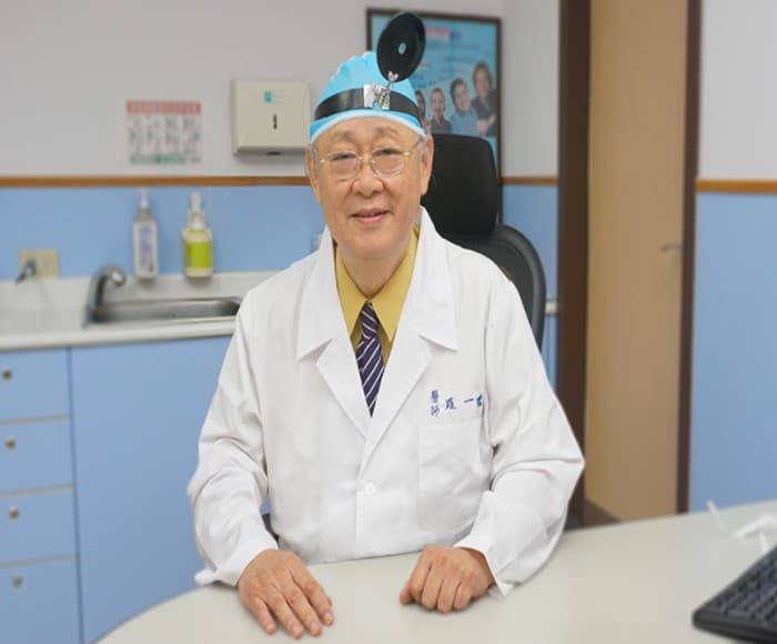 78歲羅一鳴從醫50年保持熱情與堅持，讓許多後輩感到非常佩服。（翻攝自枋寮醫院官方網站）