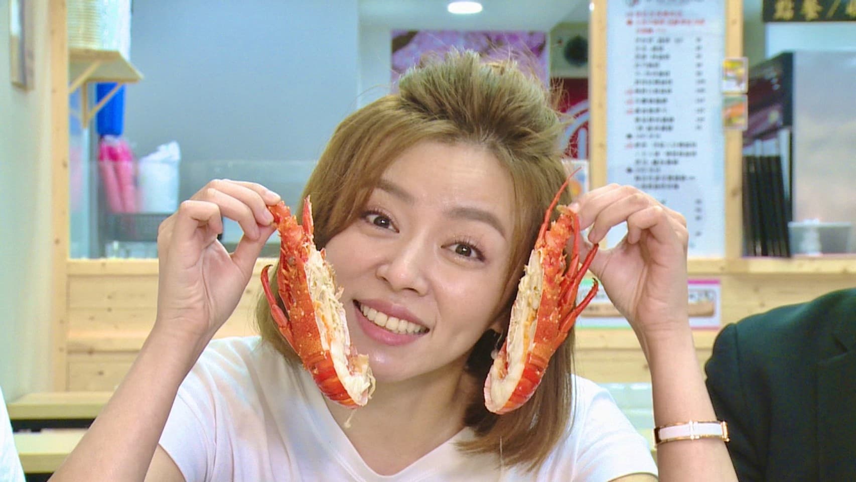王瞳大讚鍋燒麵是她的口袋美食之一。（民視提供）