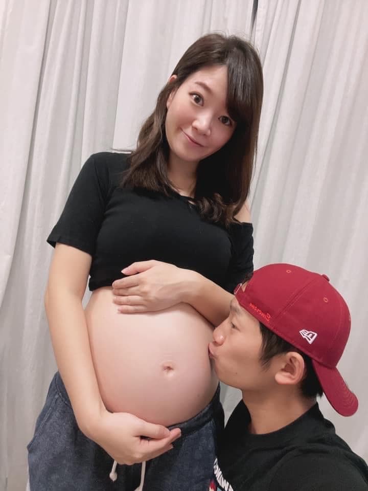 蔡昌憲與老婆將喜迎小菜包於8月誕生。（翻攝自蔡昌憲臉書）