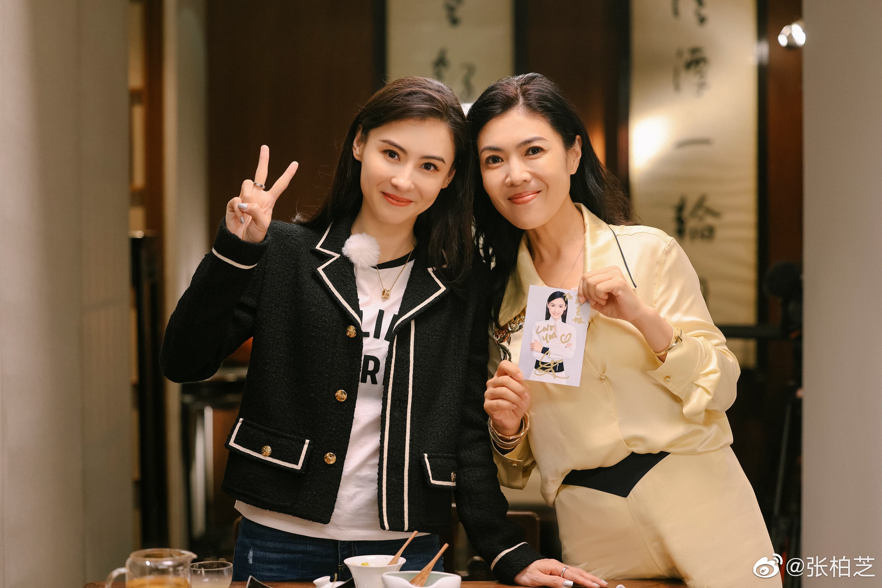 張栢芝上陸綜《了不起的姐姐2》大爆與周星馳合作的內幕。(翻攝自張栢芝微博)