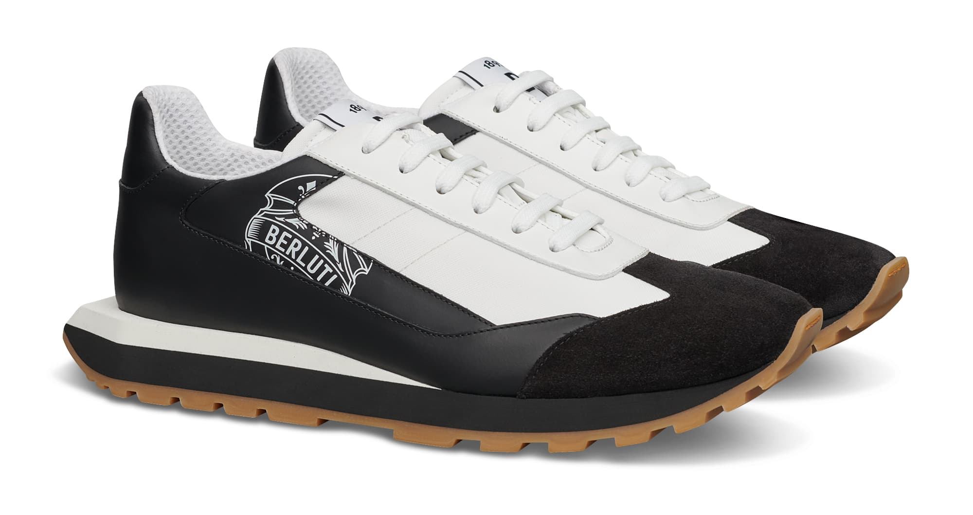 Graphic黑色休閒鞋 TW$34,500 Berluti。(Berluti提供)