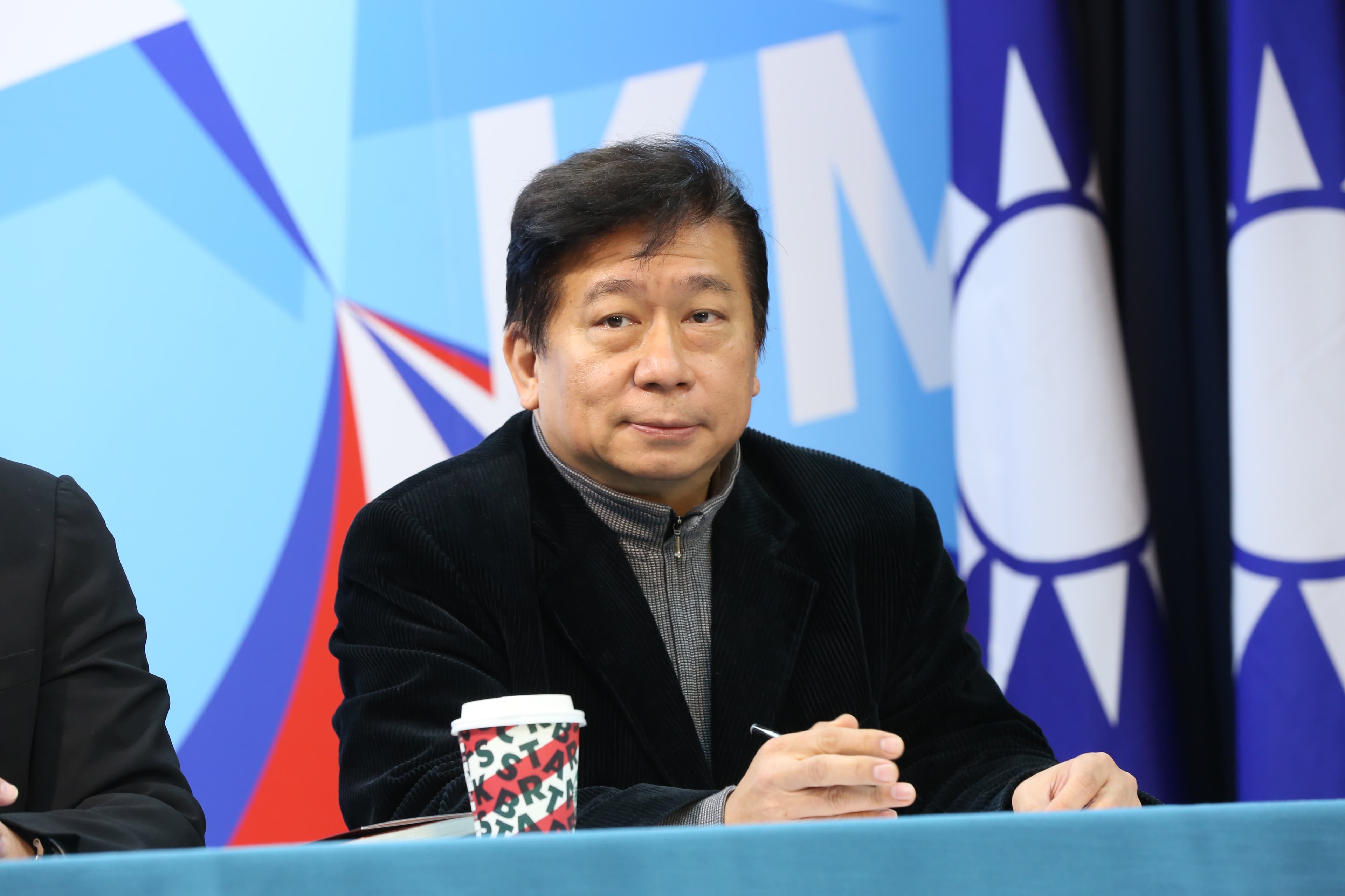 國民黨前立委張顯耀昨日才在臉書發文稱「不要日本人不要的AZ」,怎料隨後又遭爆早已接種AZ。(本刊資料照)