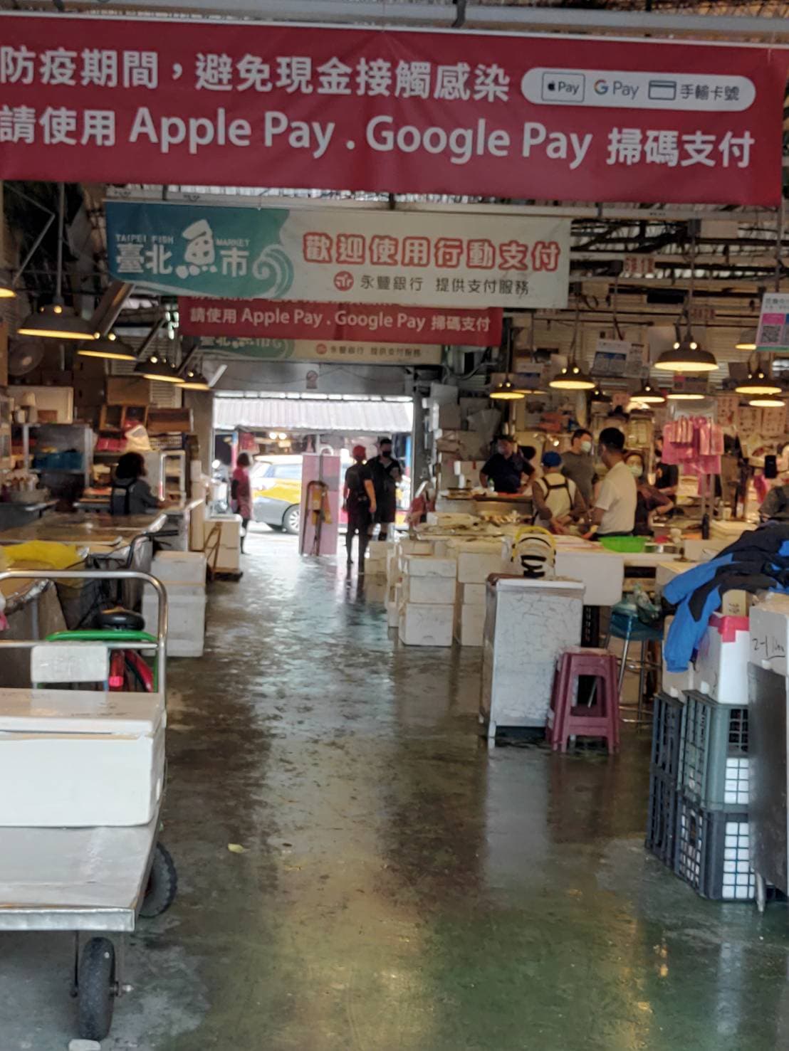 攤商業者表示,理貨場與北農一市完全是2個不同的市場,出入動線及客源也完全不同。(台北魚市提供)