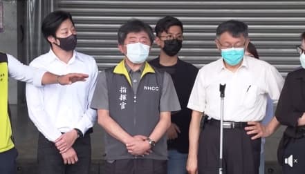 林昶佐反被環南市場自治會長嗆到愣住。(翻攝疾管署Youtube)