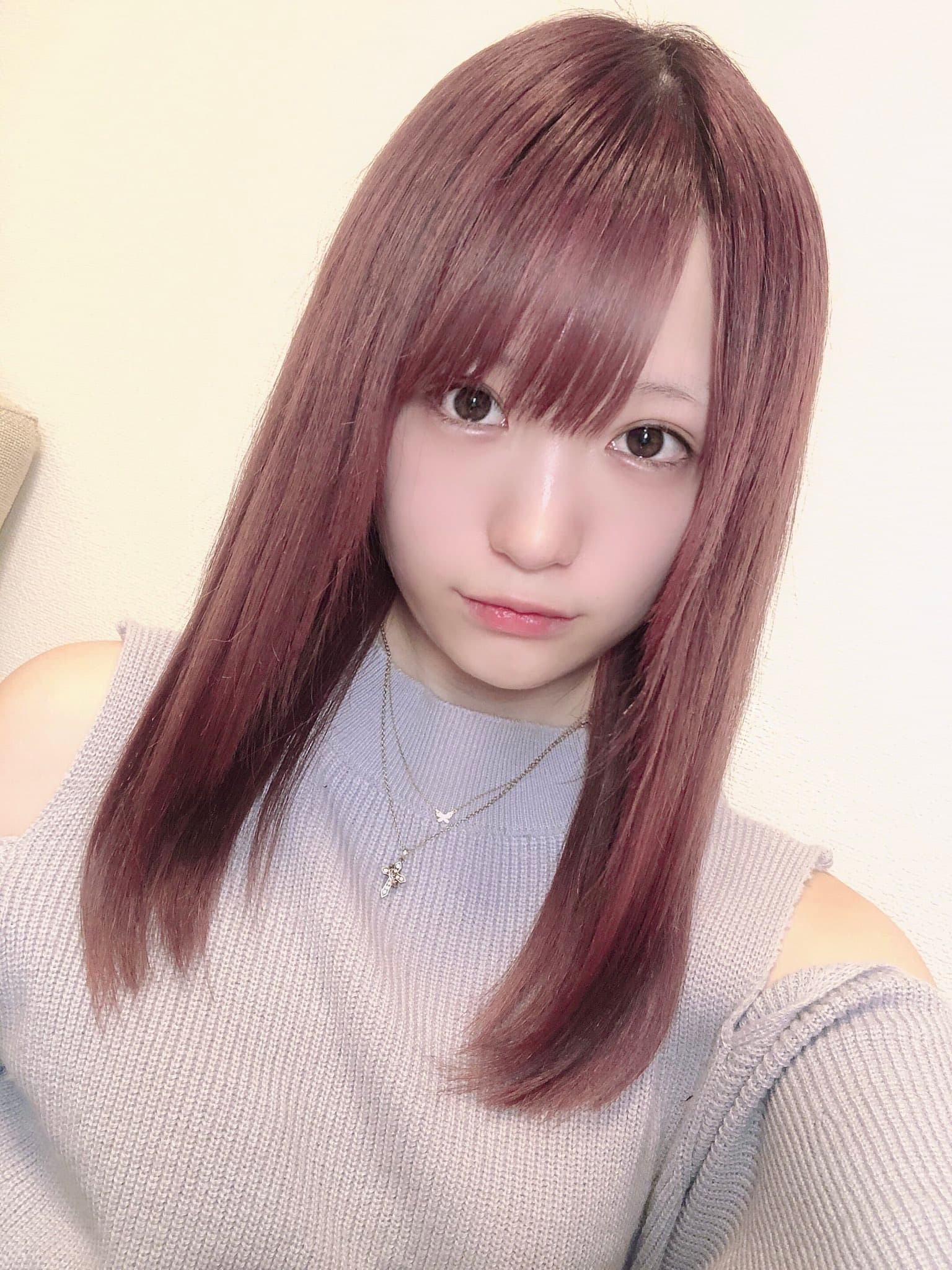 長相甜美的岩瀬唯奈還曾登上PTT表特版。(翻攝自岩瀬唯奈推特)