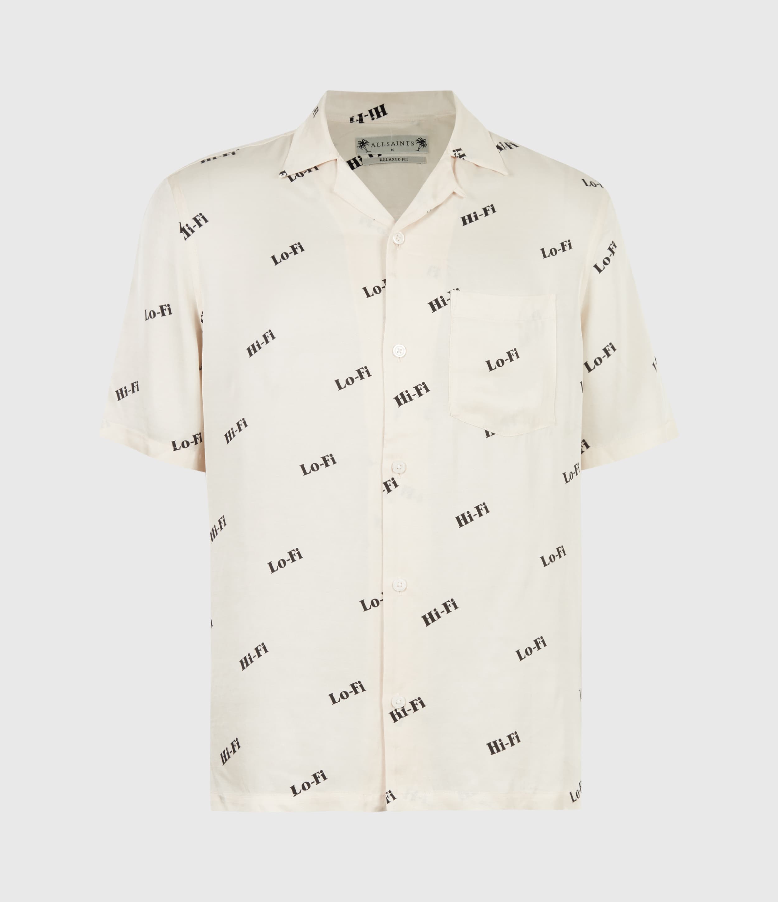 Lo-fi白底文字印花短袖襯衫 NT$5,000 AllSaints。(AllSaints提供)