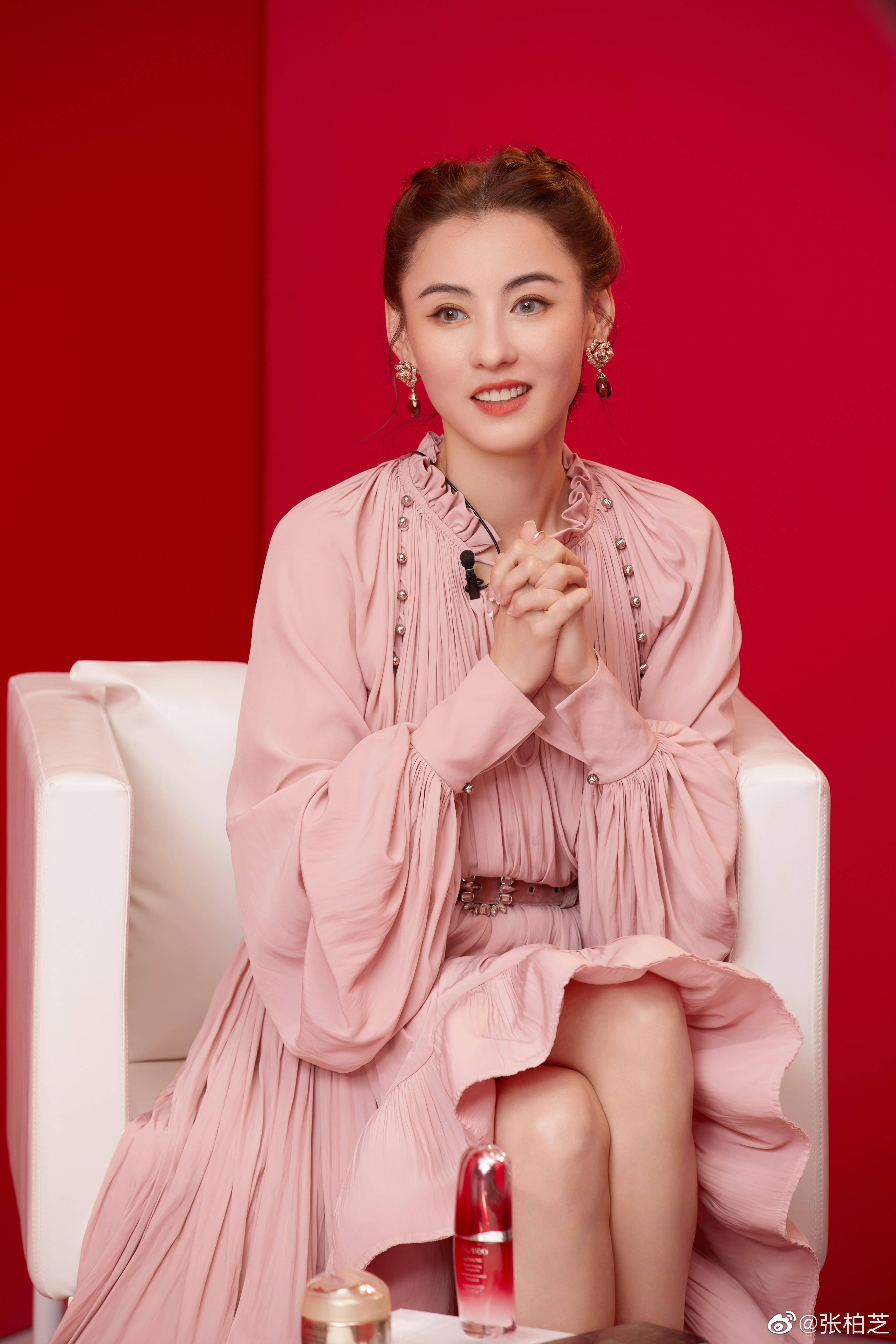 張栢芝大談和兒子的相處點滴,透露曾想讓兒子Lucas和Quintus轉到上海讀書卻被拒絕。(翻攝自張栢芝微博)