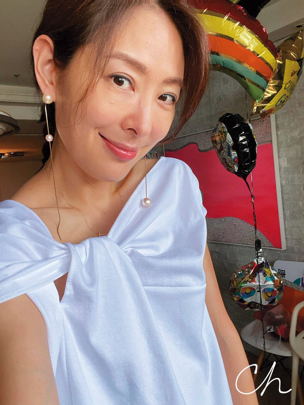 賈永婕熱心公益,受封「抗疫女神」。(翻攝自賈永婕臉書)