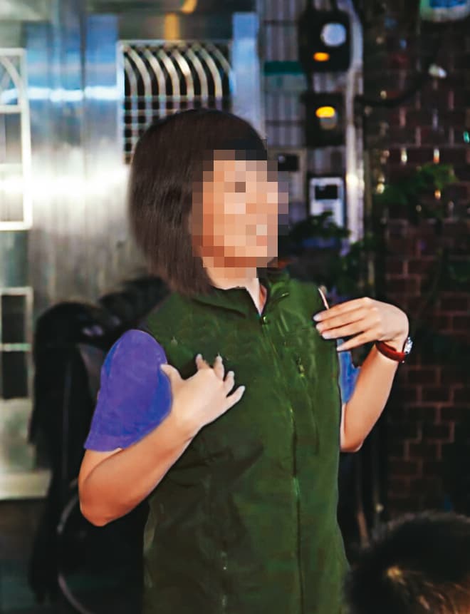 小雁擔任議員服務處主任期間確診,沒想到解除隔離返家卻出現易喘等後遺症,身心狀況欠佳,讓她不得不離職休養。(小雁提供)