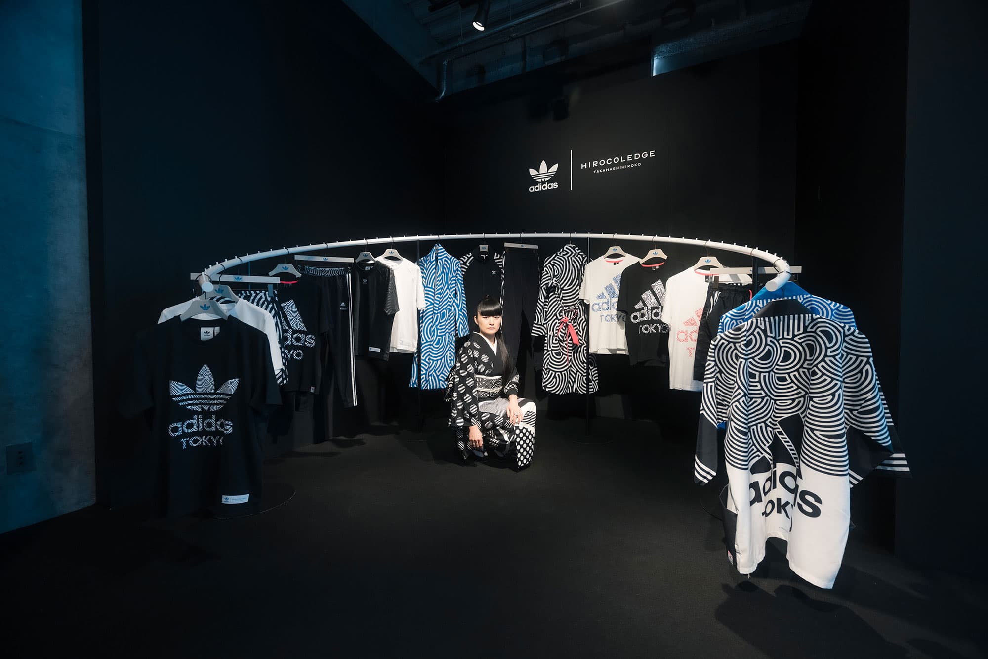 日本藝術家高橋理子首次與adidas聯乘系列的 「HIROKO TAKAHASHI COLLECTION」89 件單品,已在全球正式上市。(adidas提供)