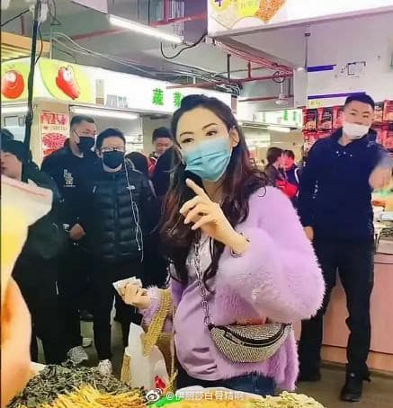 張栢芝之前也因狂吃宵夜,身材走鐘被疑懷孕。(翻攝自微博)