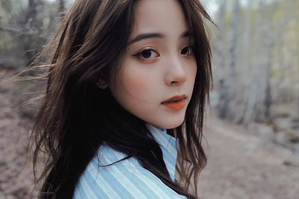 歐陽娜娜稱自己壓力很大,常覺也睡不好。(翻攝自歐陽娜娜微博)