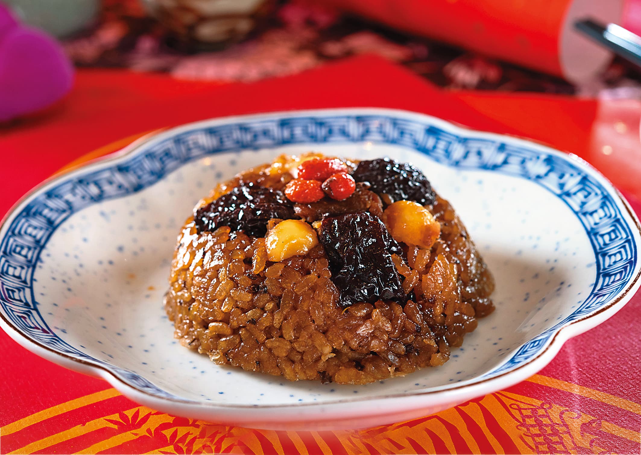 經過上海點心大師葛賢萼指點的「酒香八寶飯」,香氣四溢,是我的最愛。(3,880元套餐甜點)
