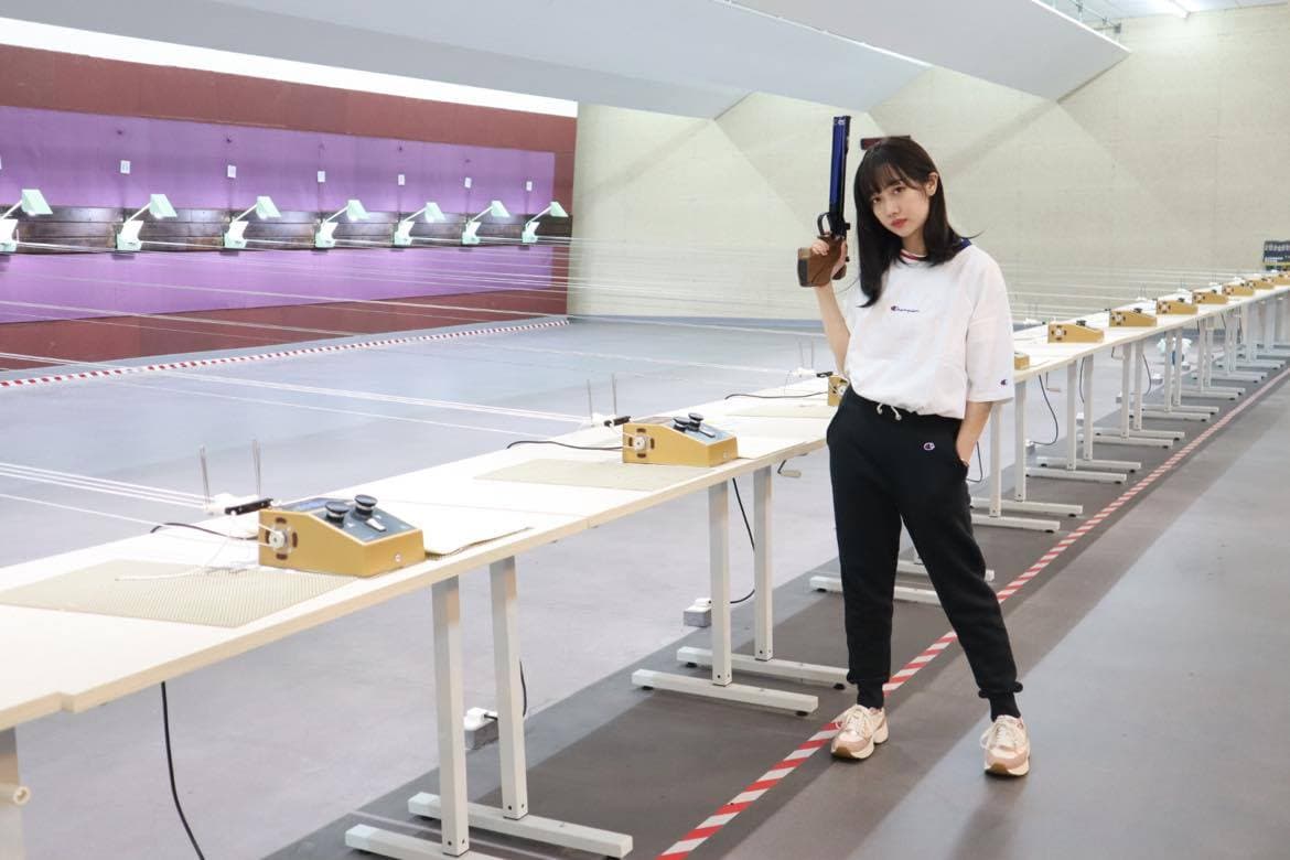 長相甜美的吳佳穎2016年里約奧運大失常，在女子10公尺空氣手槍繳出第19名的成績，讓她忍不住淚灑賽場。（翻攝自吳佳穎臉書粉專）
