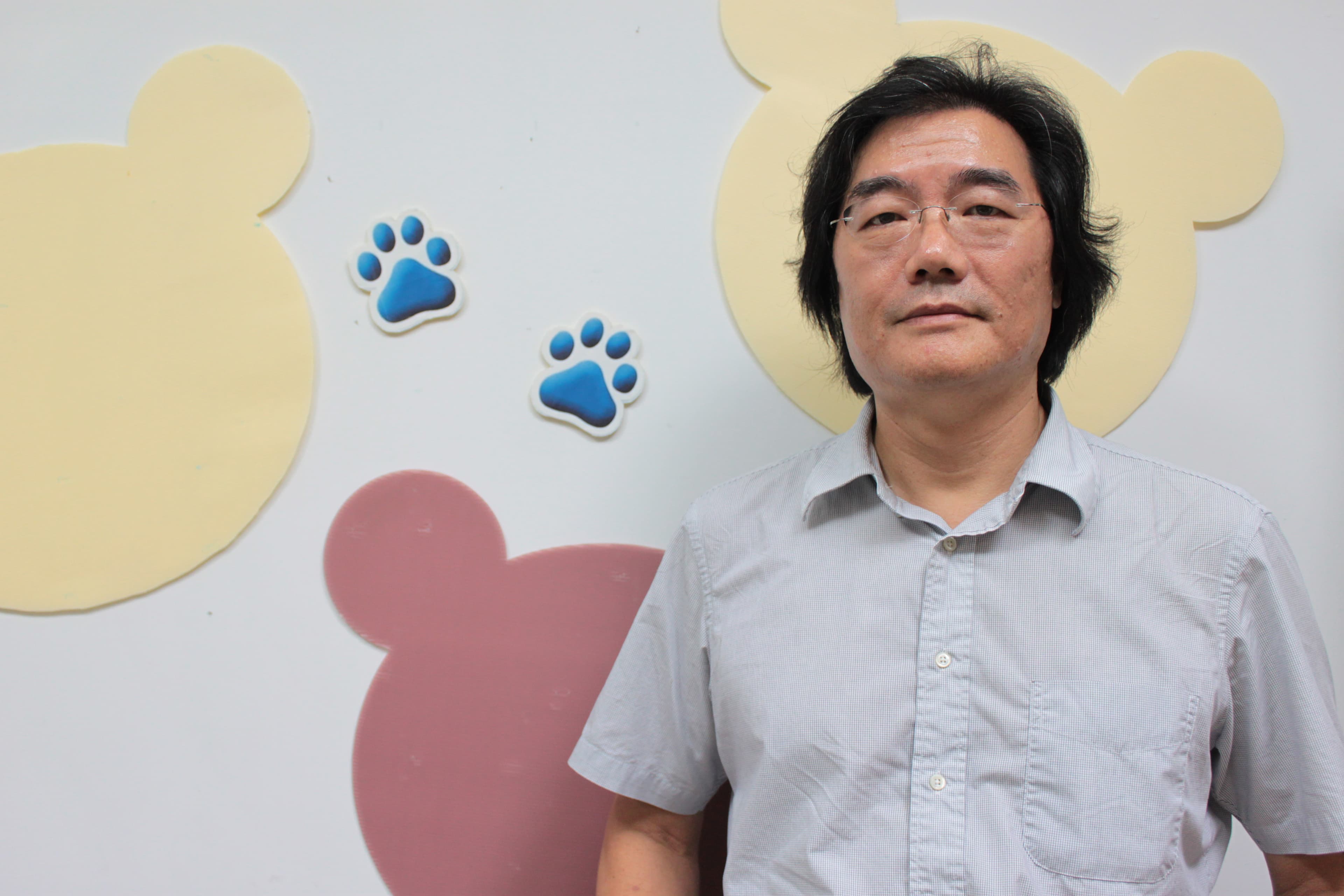 學者裴家騏長年研究原住民族狩獵文化的生態知識。（翻攝自原民會官網）