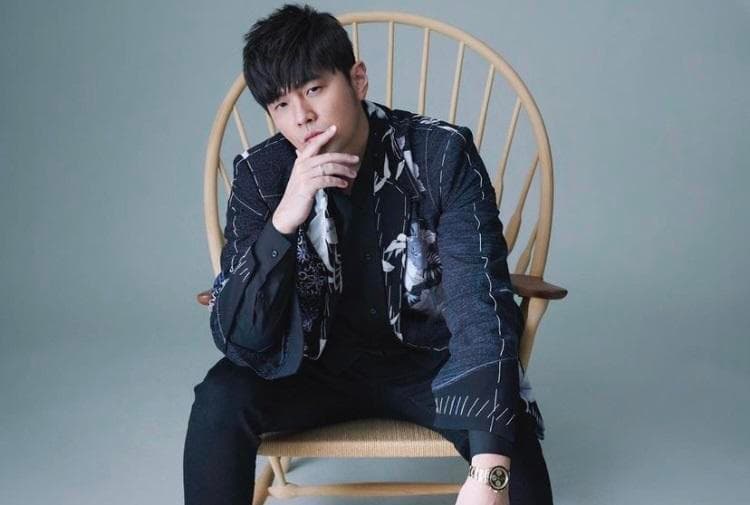 周杰倫讓許多粉絲苦等新專輯出現,他近年也沒在金曲中露臉。(翻攝周杰倫IG)