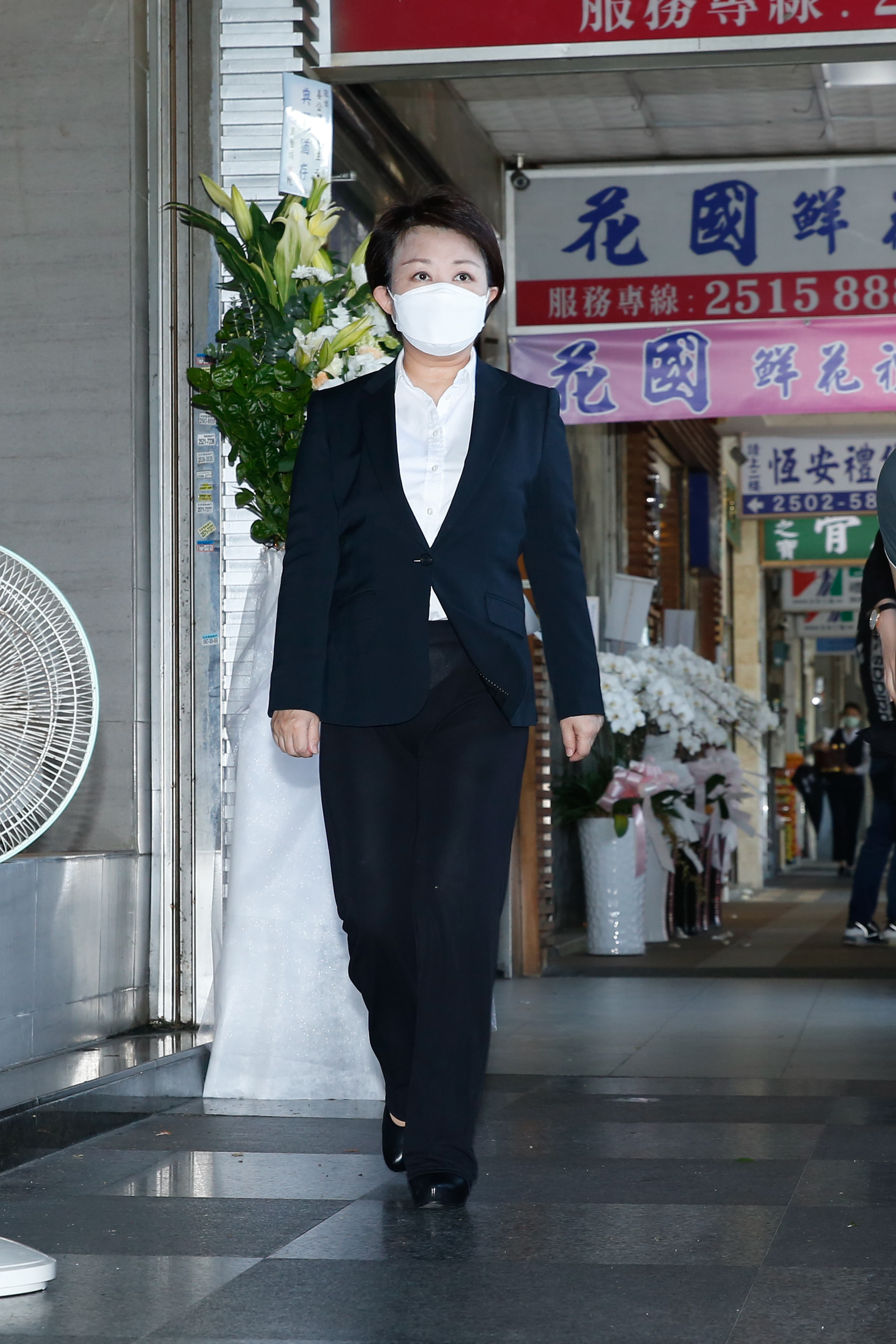 去年替導演李行舉行慶生活動的台中市長盧秀燕,曾相約百歲生日時再聚,不料卻等不到壽星。