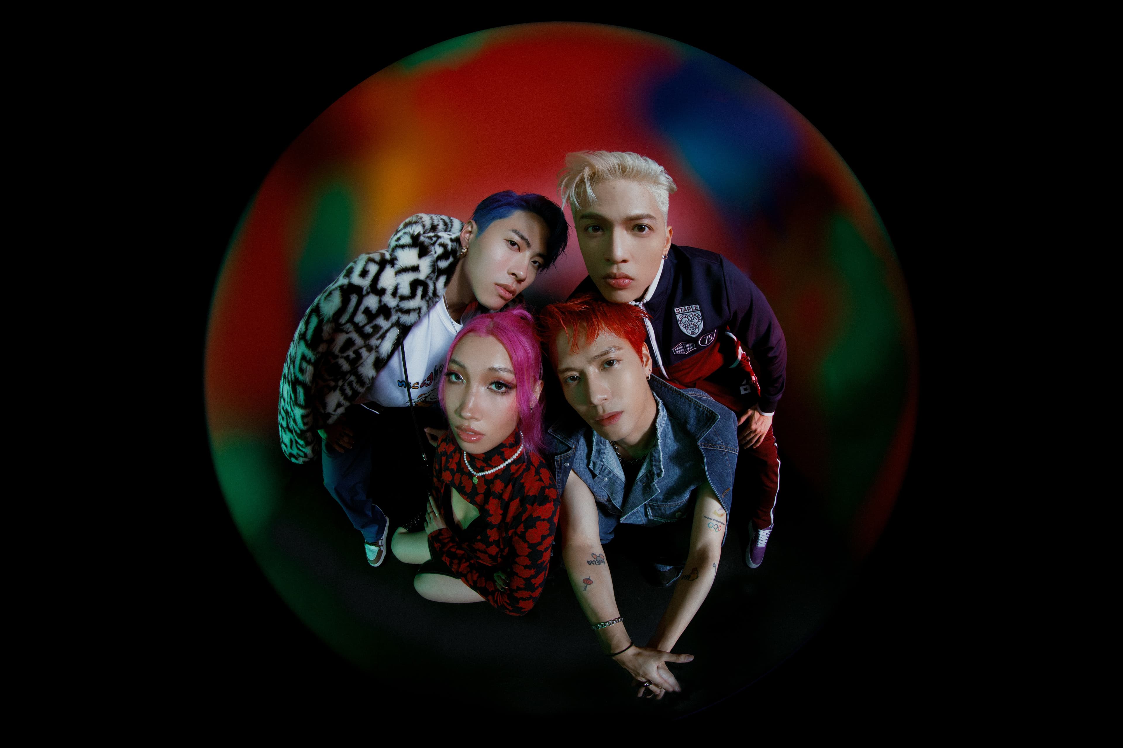 王嘉爾和Karencici、ICE、J.Sheon組成全新團體「PANTHEPACK」。（TEAM WANG提供）