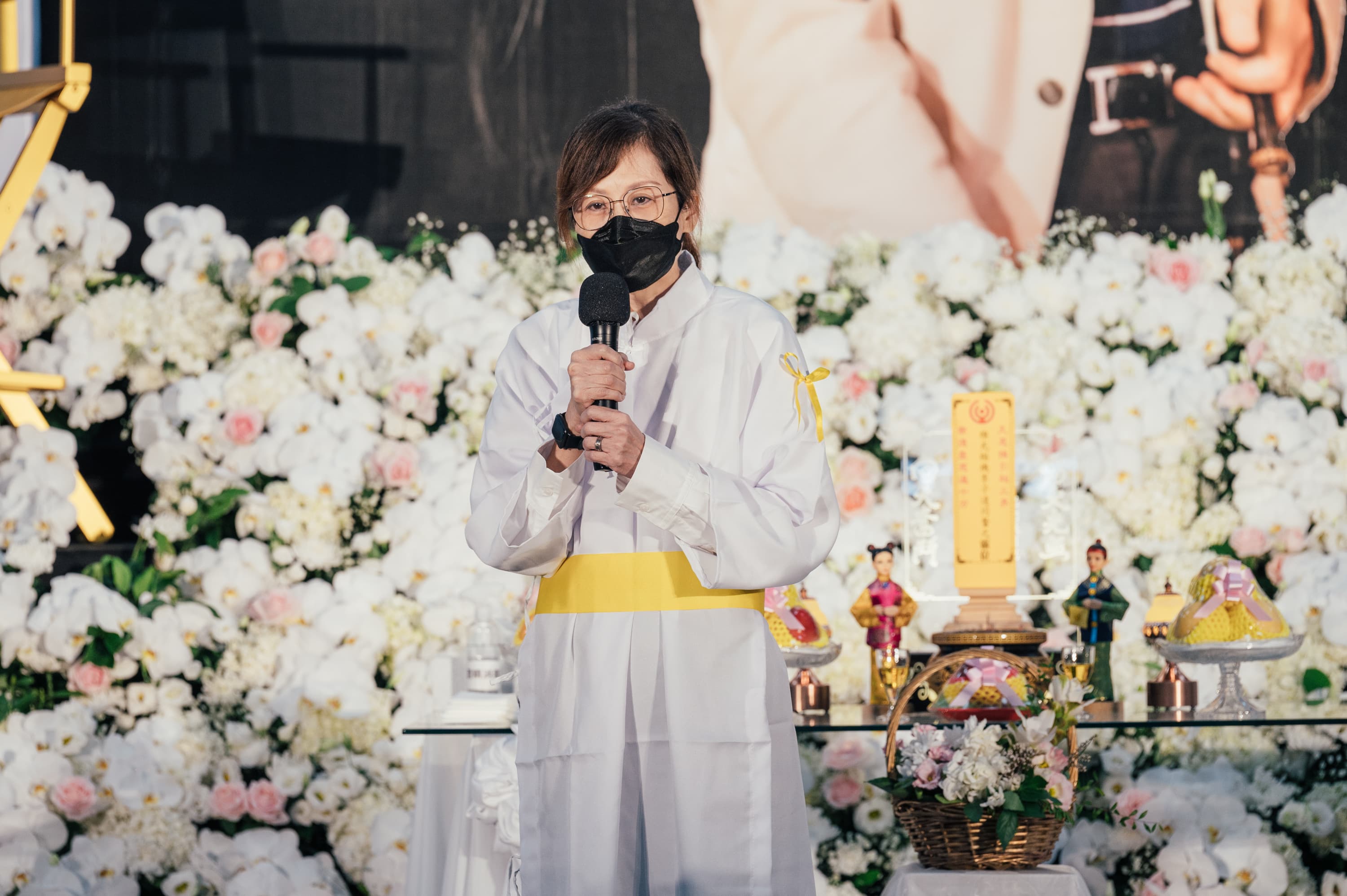 李行導演女兒李顯順代表家屬致詞。 ( 李行導演追思儀禮治喪委員會提供)