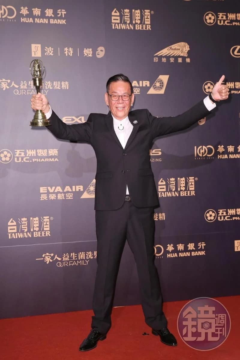龍劭華獲獎,喜悅寫在臉上。(本刊資料照)
