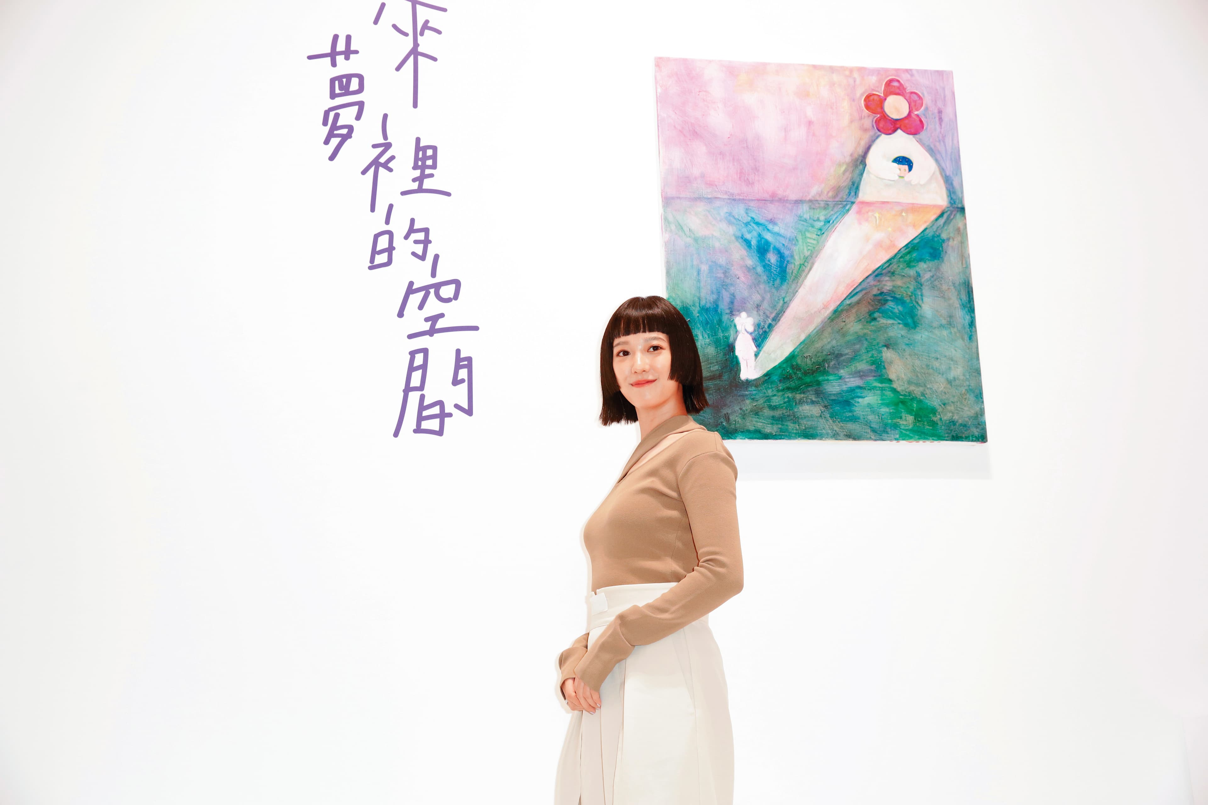 孟耿如跟之前相比,身材是不是厚了些?不會是有了吧?(摸肚)。