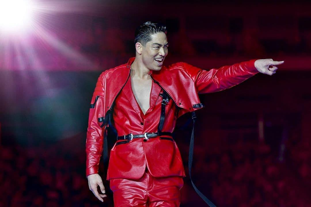 AKIRA是現任EXILE放浪兄弟隊長，他以長文發表出道20年感想。（翻攝AKIRA IG）