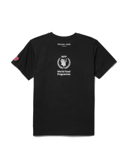 .黑色愛心T-Shirt(圖為背面)。NT$1,280(MICHAEL KORS提供)
