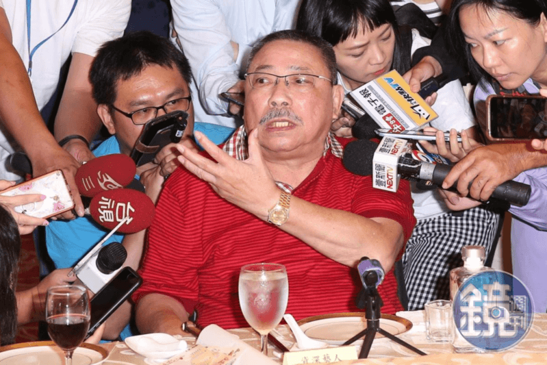 陳松勇去年現身「關懷演藝人員中秋聯歡餐會」,表示自己「有很多錢」,生活無虞。(本刊資料照)