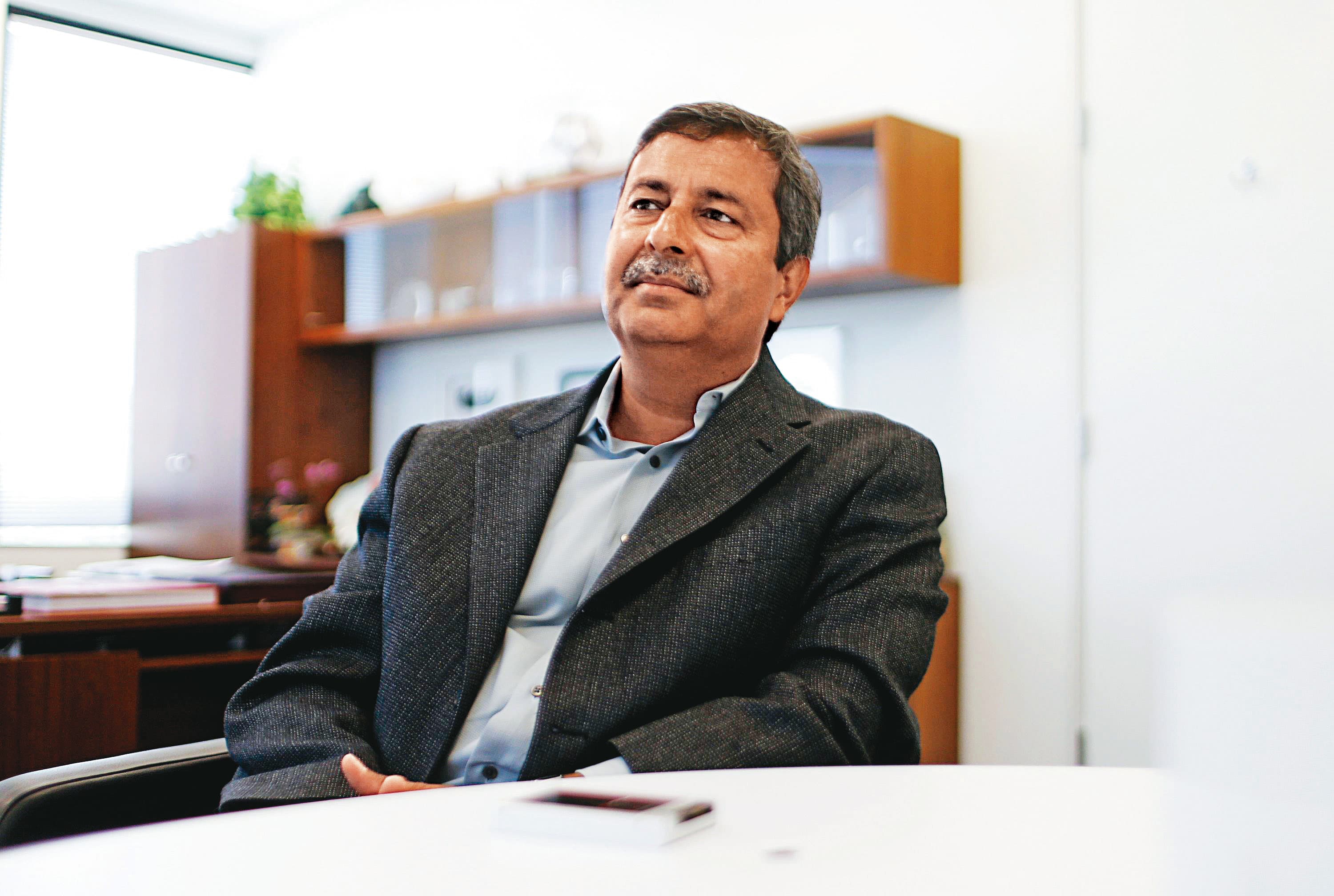 美光總裁暨執行長Sanjay Mehrotra在美台兩地對聯電提告,而全案重頭戲則是在美國的民事官司。(東方IC)