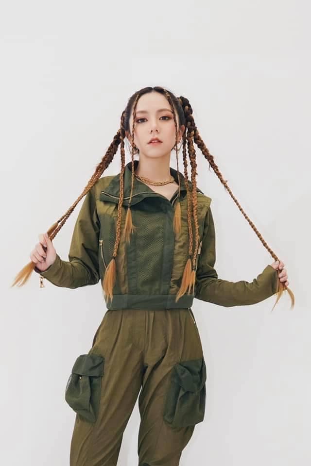 鄧紫棋成名曲〈泡沫〉,被指抄襲了義大利女歌手的歌。(翻攝自鄧紫棋臉書)