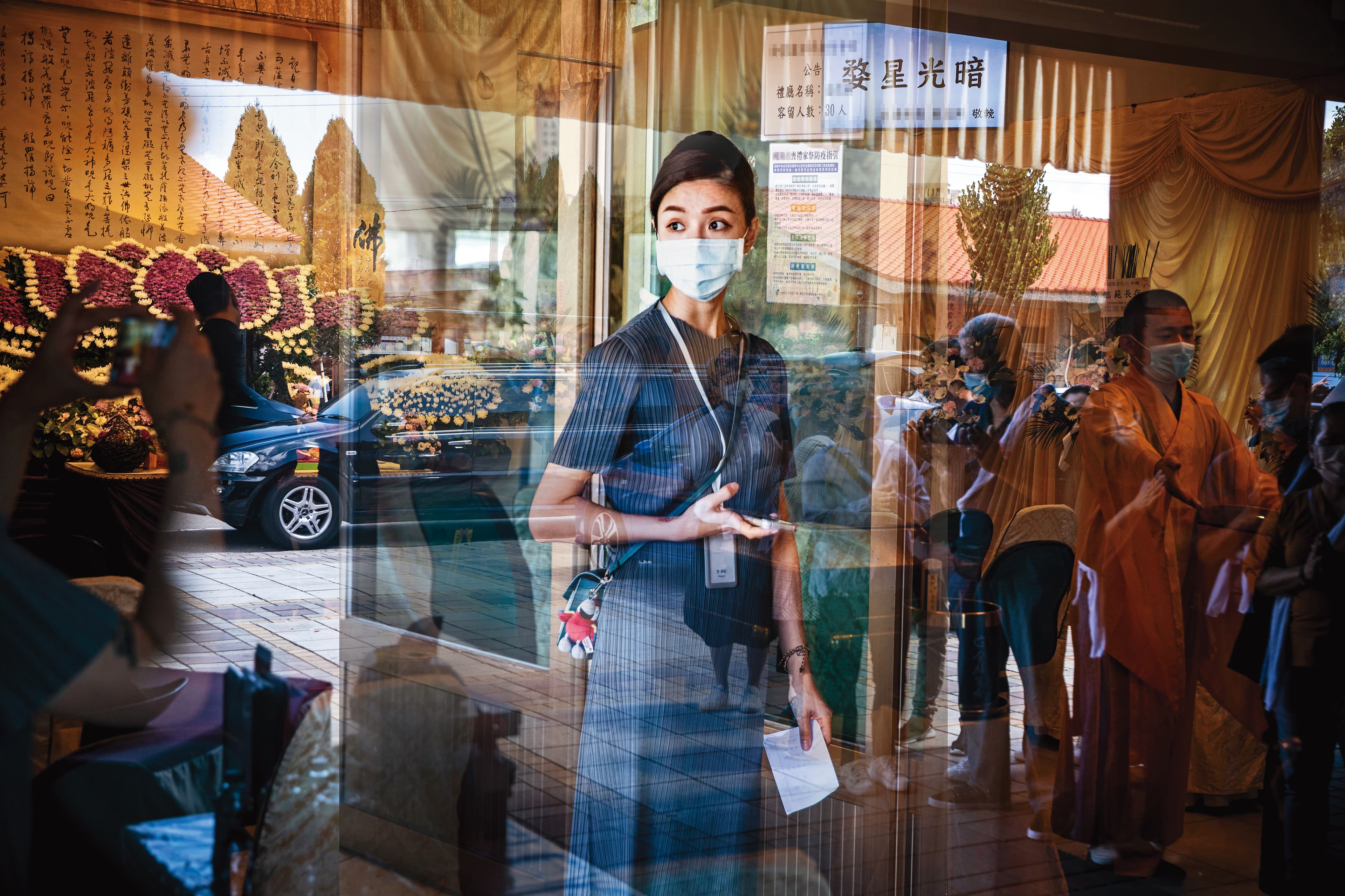 入行11年,許伊妃看過各式告別祭儀。她建議大家最好在生前規劃一場專屬於自己和家人的告別式,才能真正療癒人心。