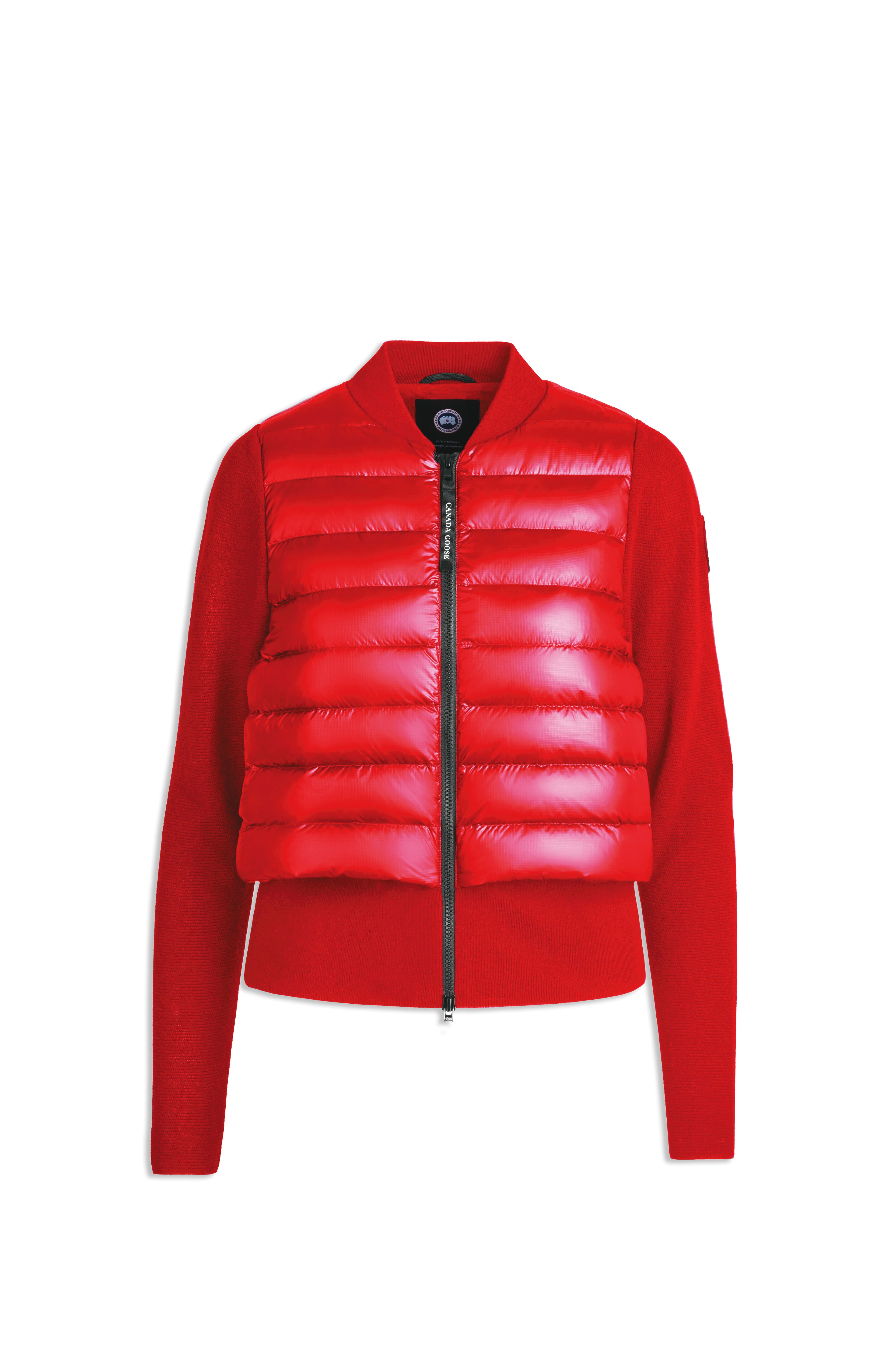 CANADA GOOSE x ANGEL CHEN HyBridge豔紅色針織外套 NT$28,300 (Canada Goose提供)